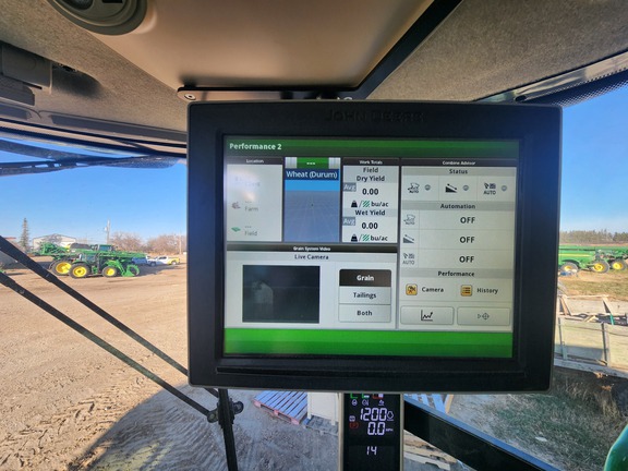 2019 John Deere S780 Combine