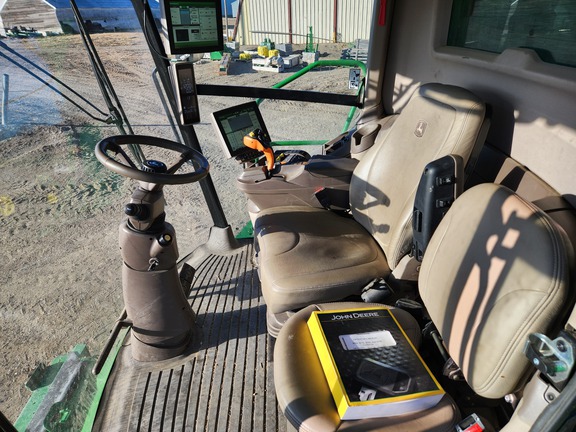 2019 John Deere S780 Combine