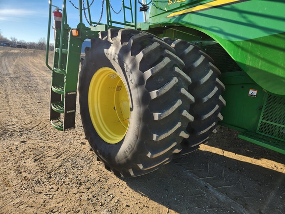 2019 John Deere S780 Combine
