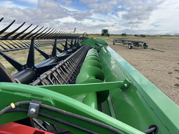 2020 John Deere 745FD Header Combine