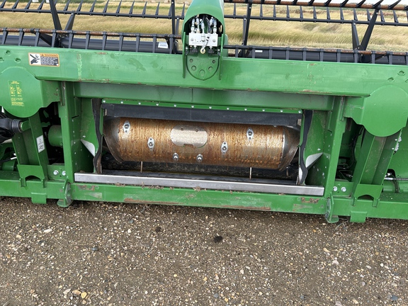 2020 John Deere 745FD Header Combine