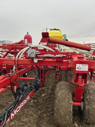 2012 Morris C2 Contour Air Seeder
