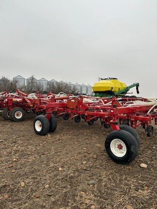 2012 Morris C2 Contour Air Seeder