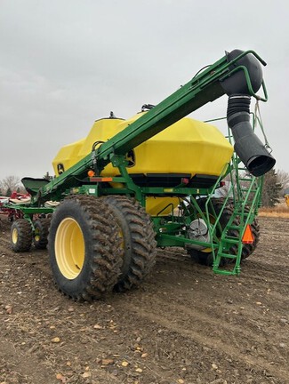 2012 Morris C2 Contour Air Seeder