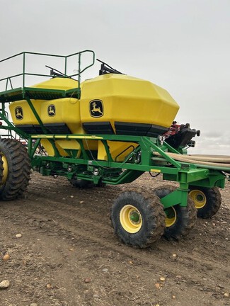 2012 Morris C2 Contour Air Seeder