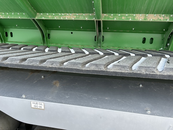 2022 Brandt 2022DXR Grain Cart