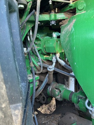 2011 John Deere 9530 Tractor 4WD