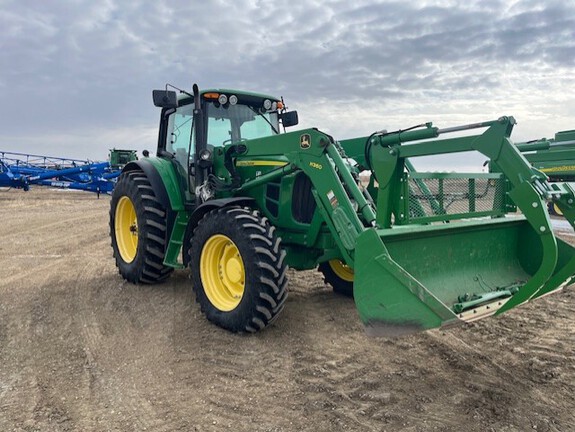 2012 John Deere 7230 Premium Tractor