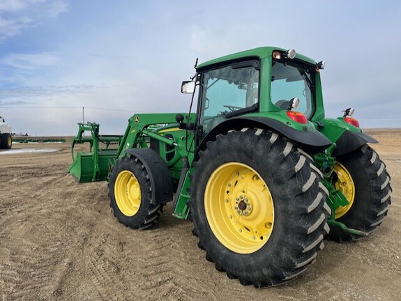 2012 John Deere 7230 Premium Tractor