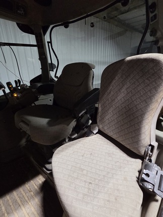 2009 Case IH Puma 125 Tractor