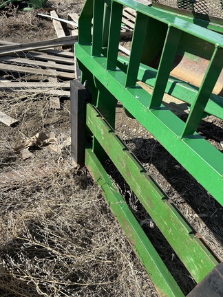 2014 Frontier AP12K Pallet Fork