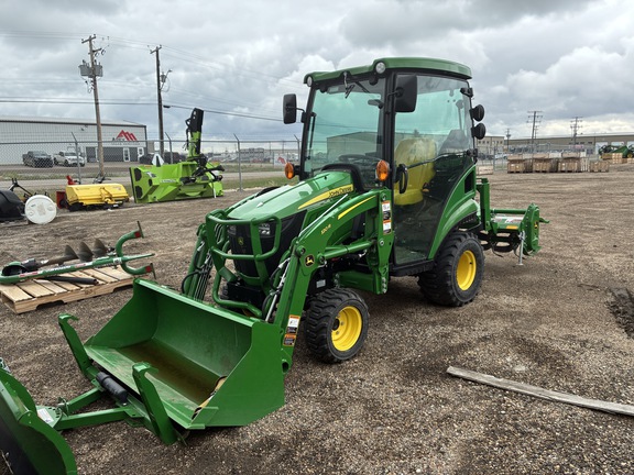 2023 John Deere 1025R Tractor Compact