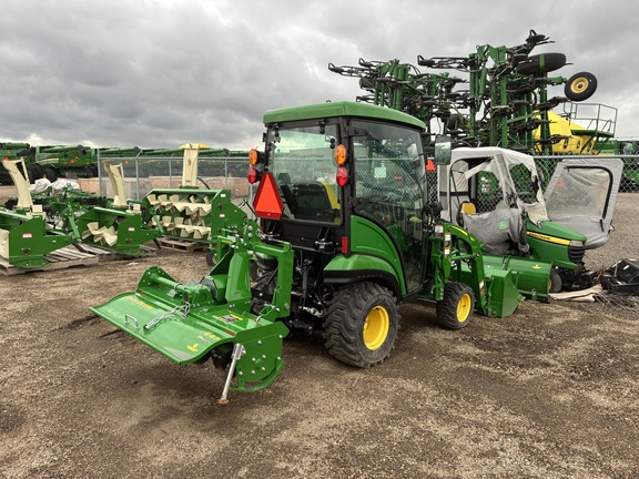 2023 John Deere 1025R Tractor Compact