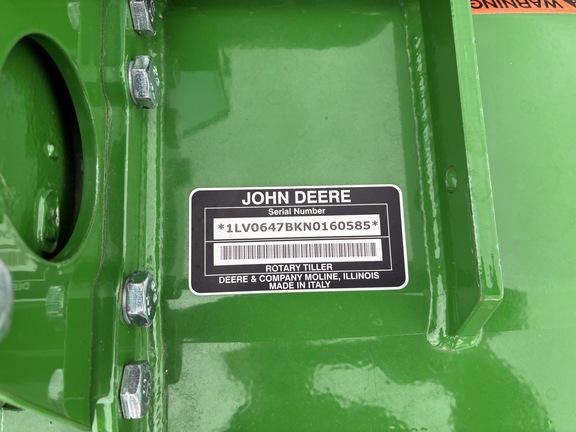 2023 John Deere 1025R Tractor Compact