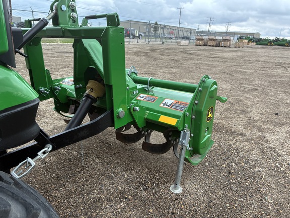 2023 John Deere 1025R Tractor Compact