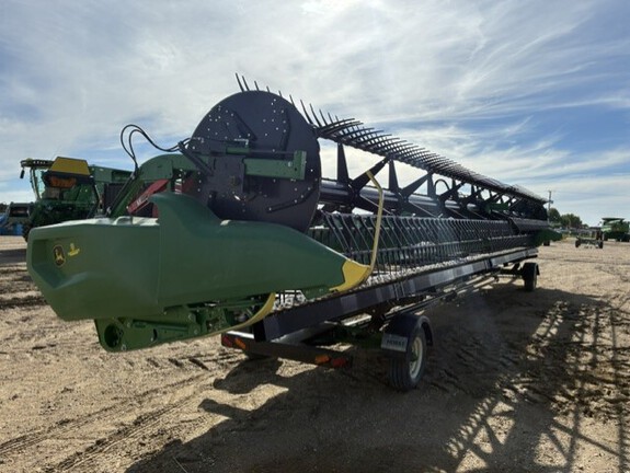 2021 John Deere RD45F Header Combine