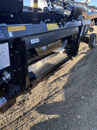 2022 MacDon FD240 Header Combine