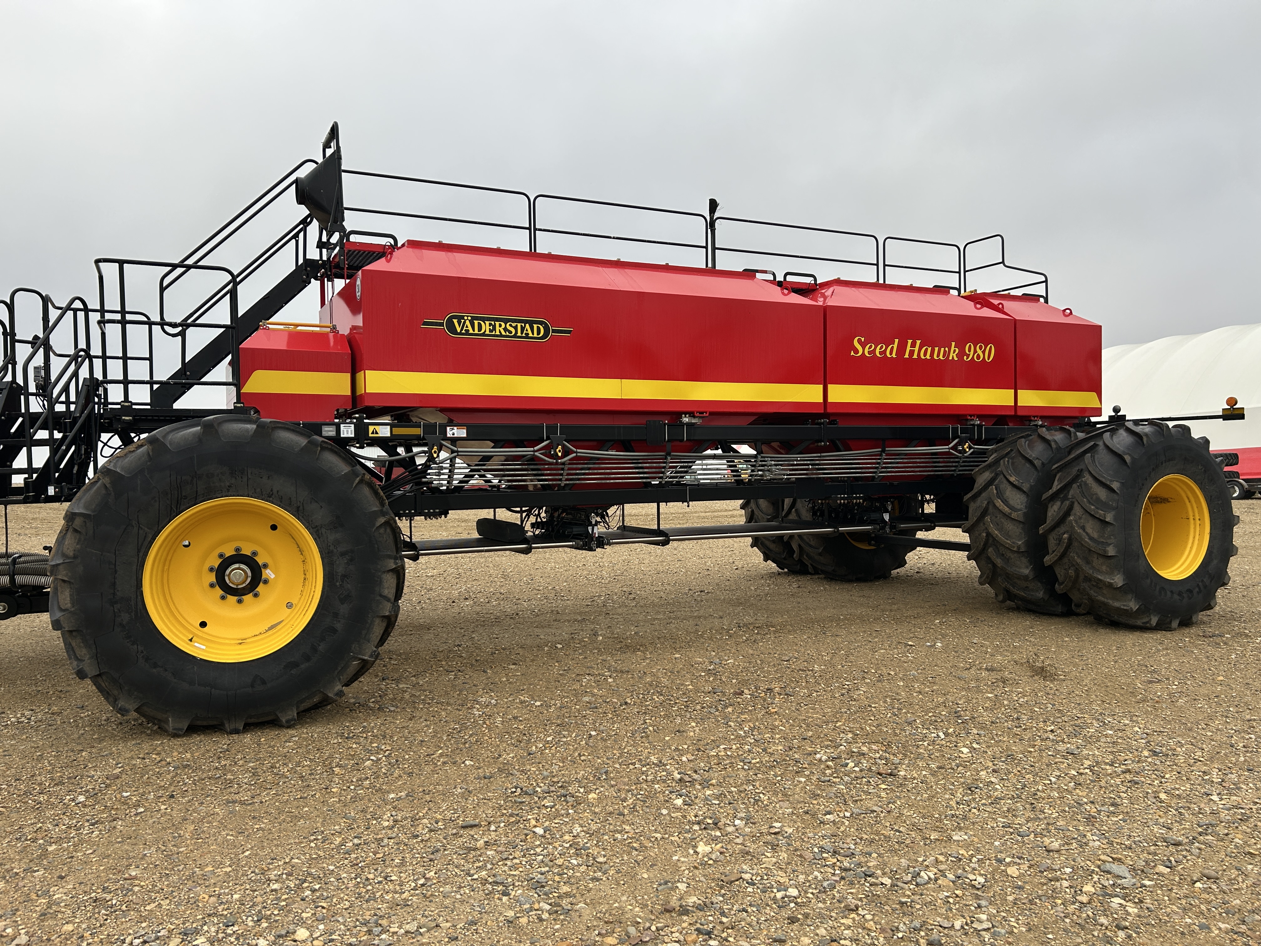 2022 Seed Hawk 8412 & 980 Air Drill