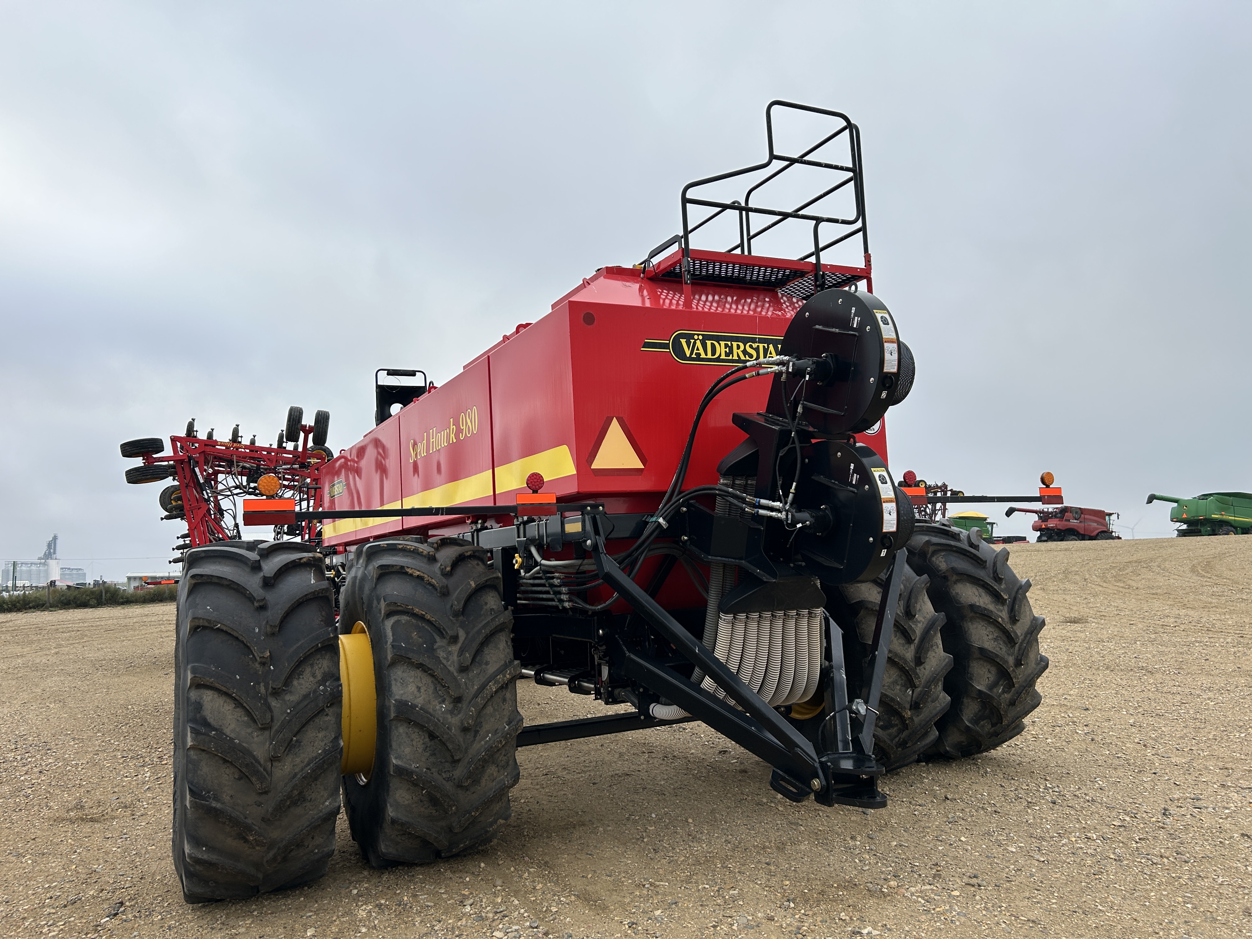 2022 Seed Hawk 8412 & 980 Air Drill