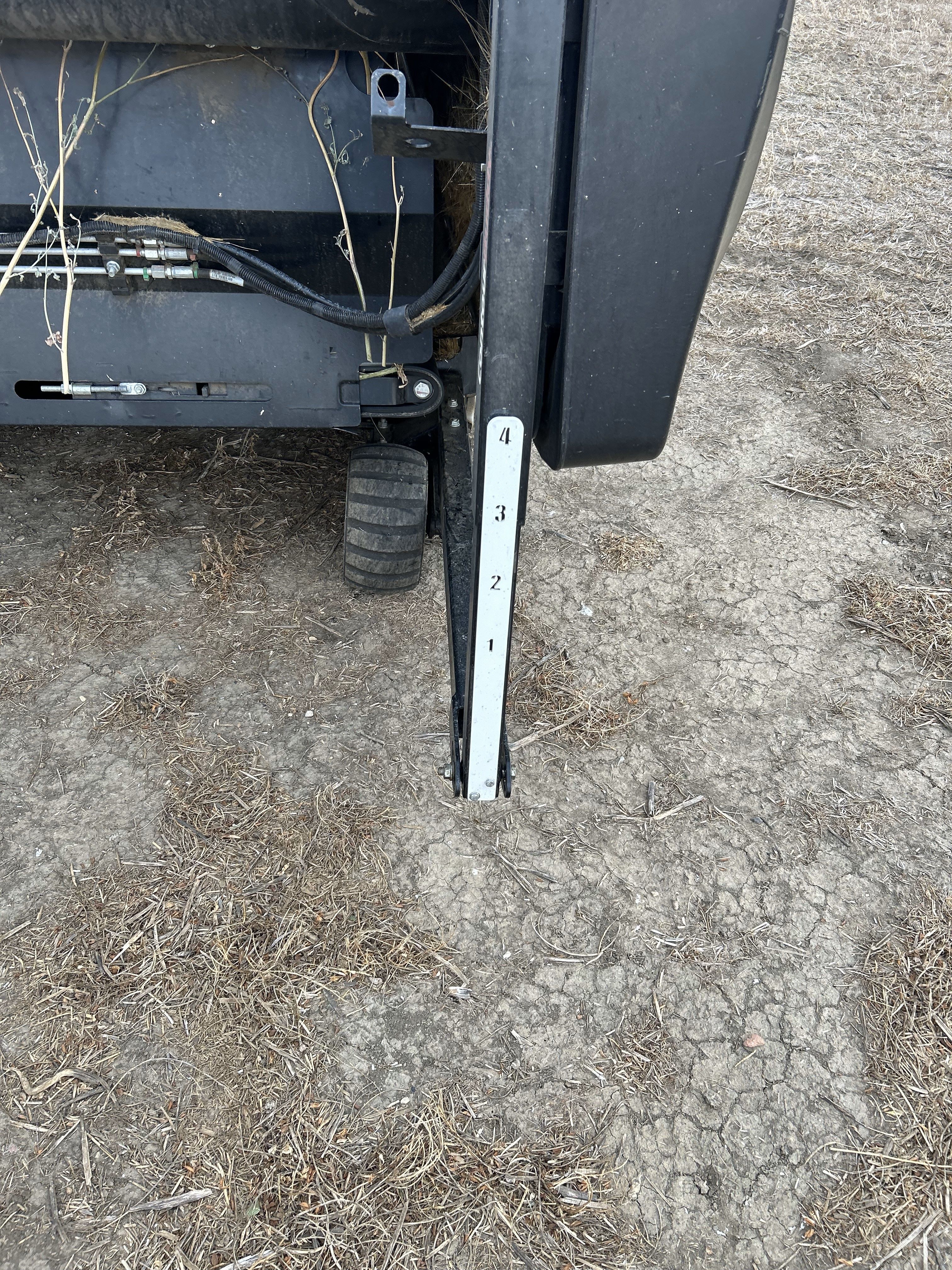 2021 MacDon FD140 Header Draper Flex