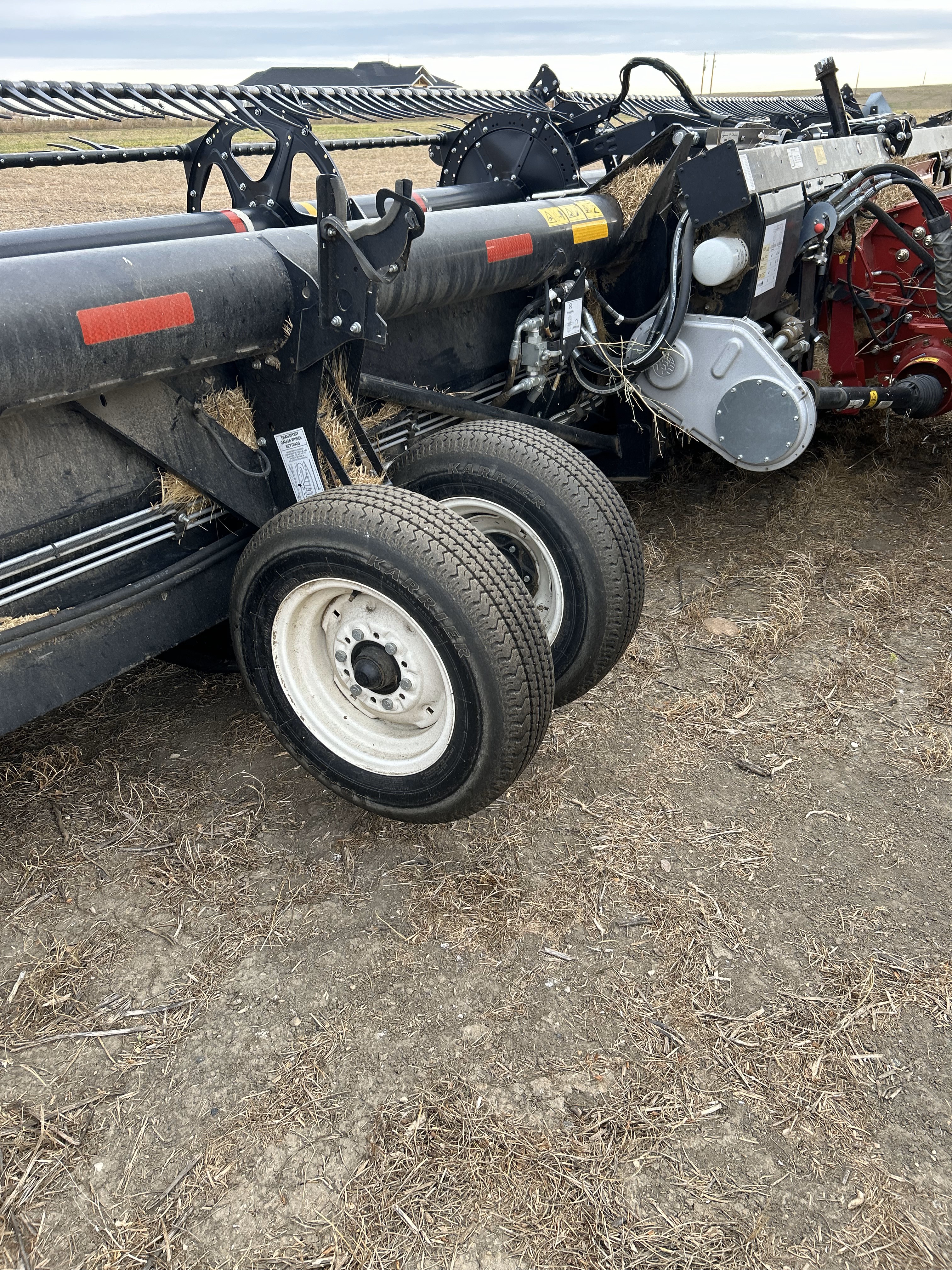 2018 MacDon FD140 Header Draper Flex