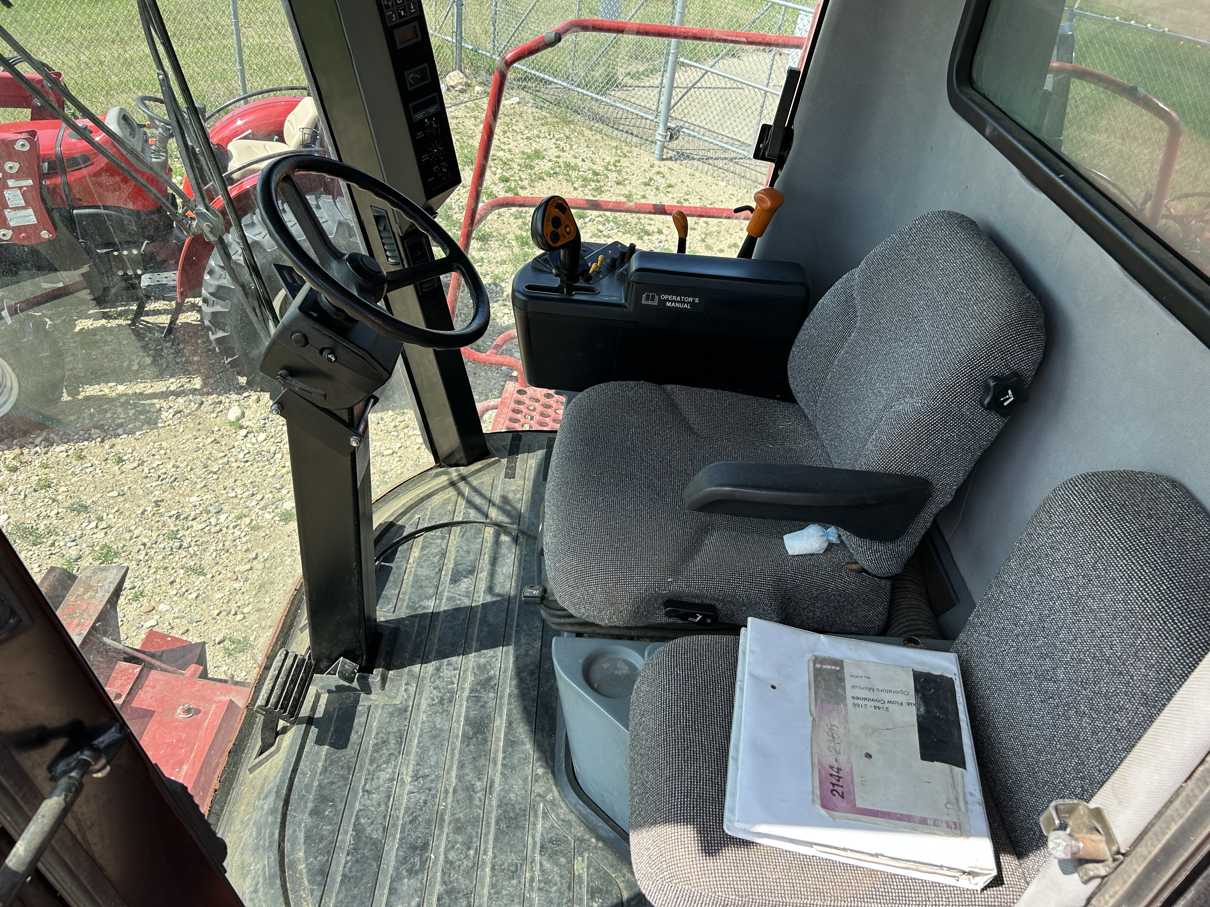 1995 Case IH 2166 Combine