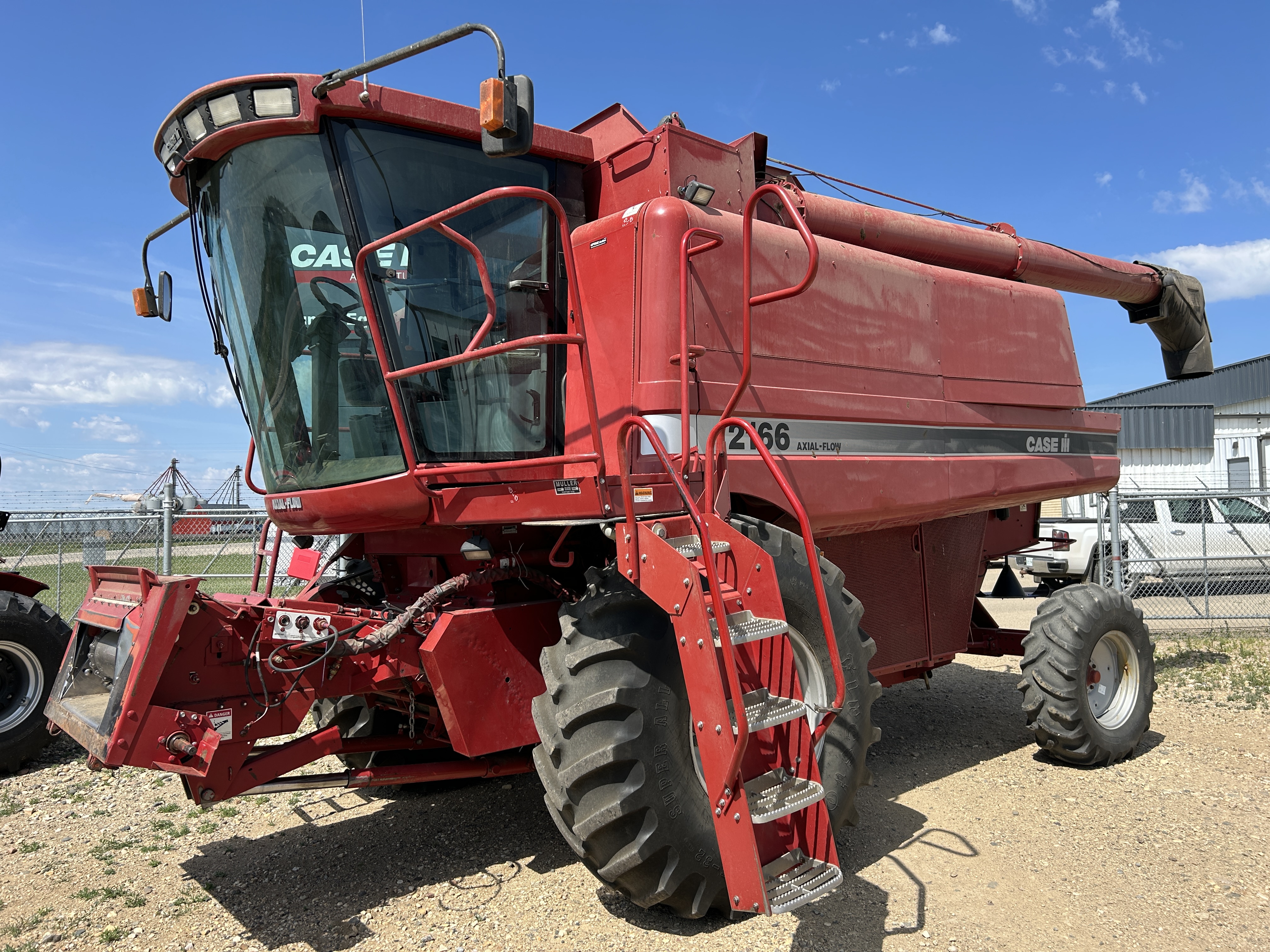 1995 Case IH 2166 Combine