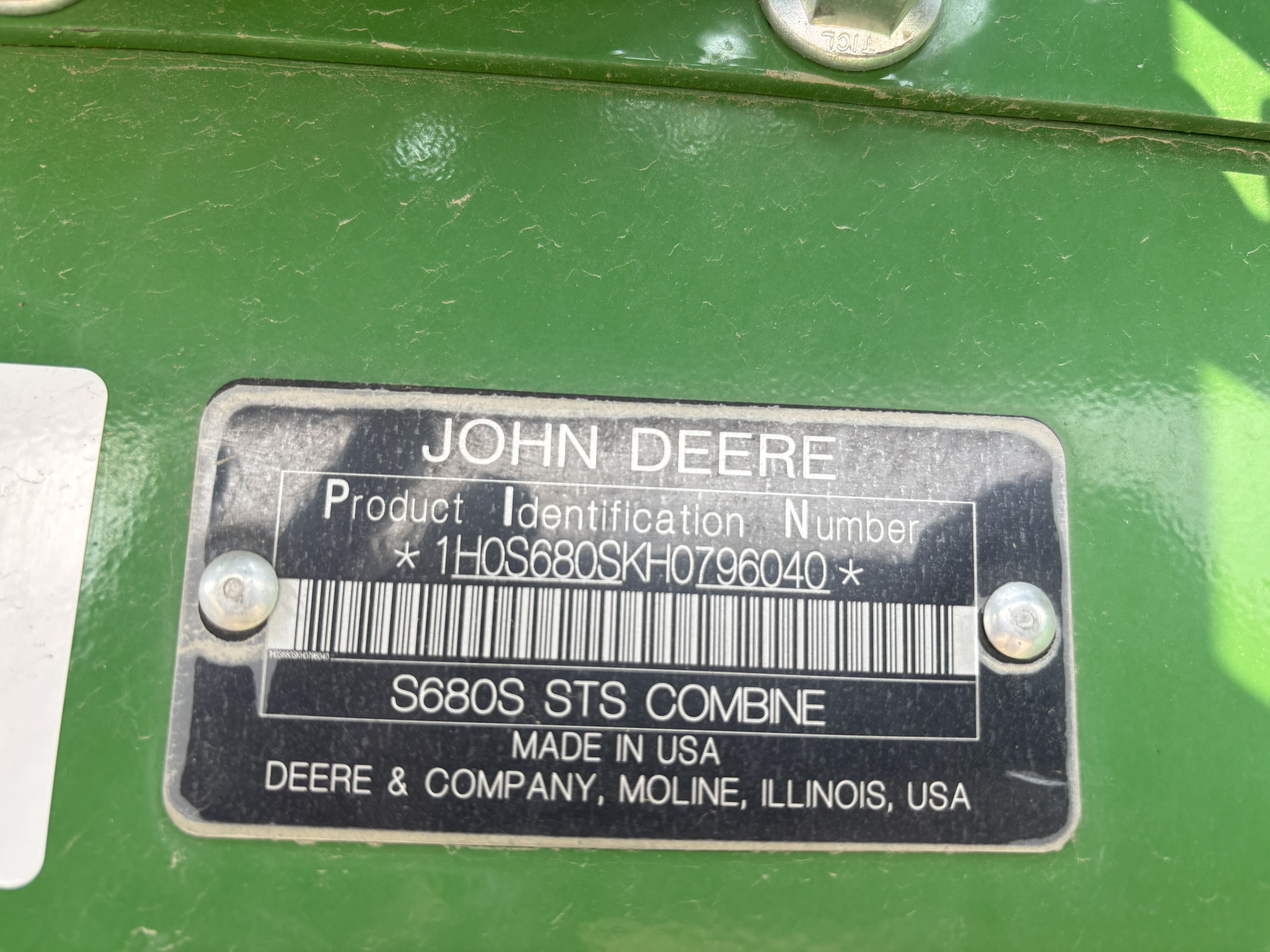 2017 John Deere S680 Combine