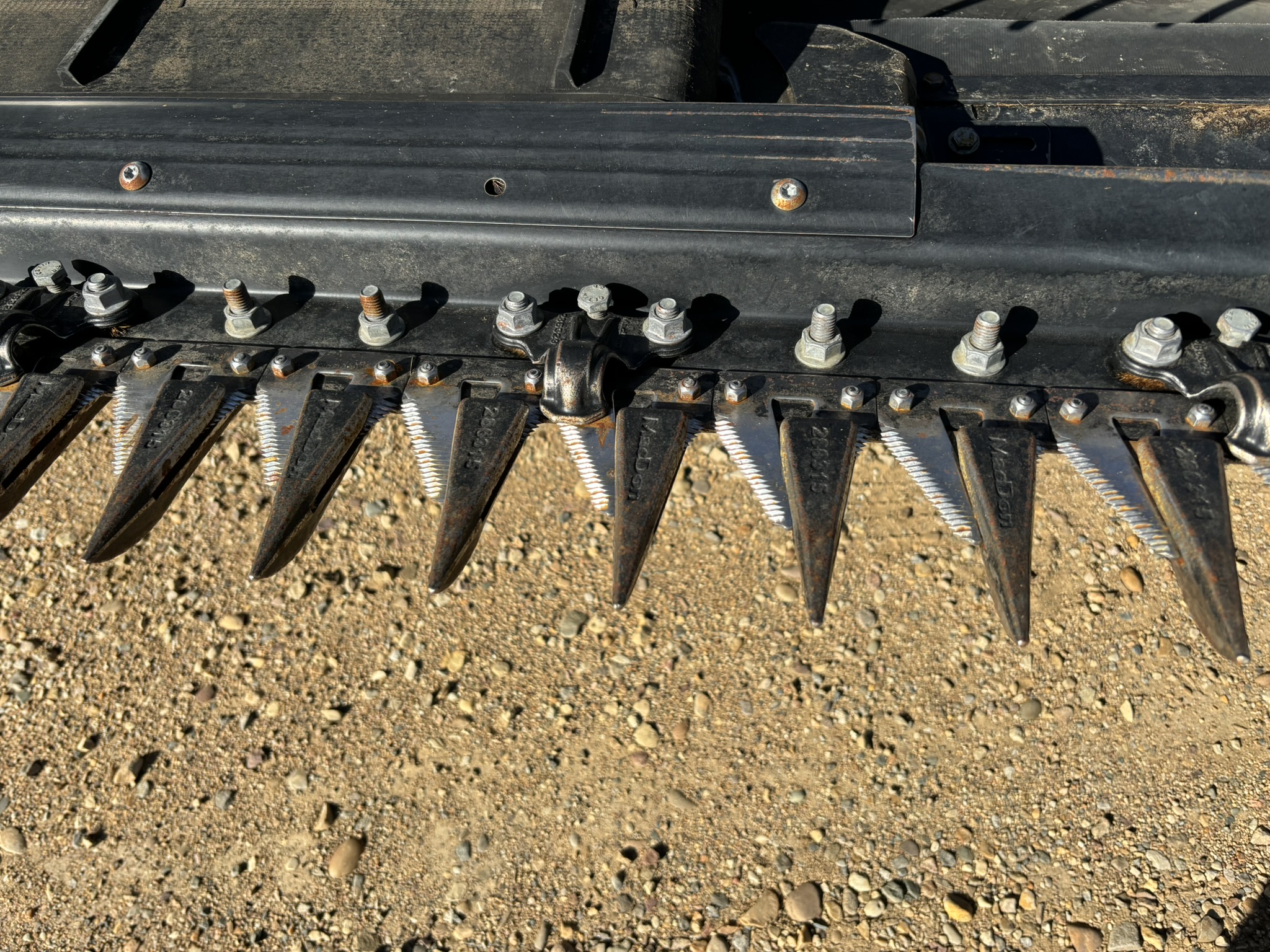 2022 MacDon FD245 Header Draper Flex