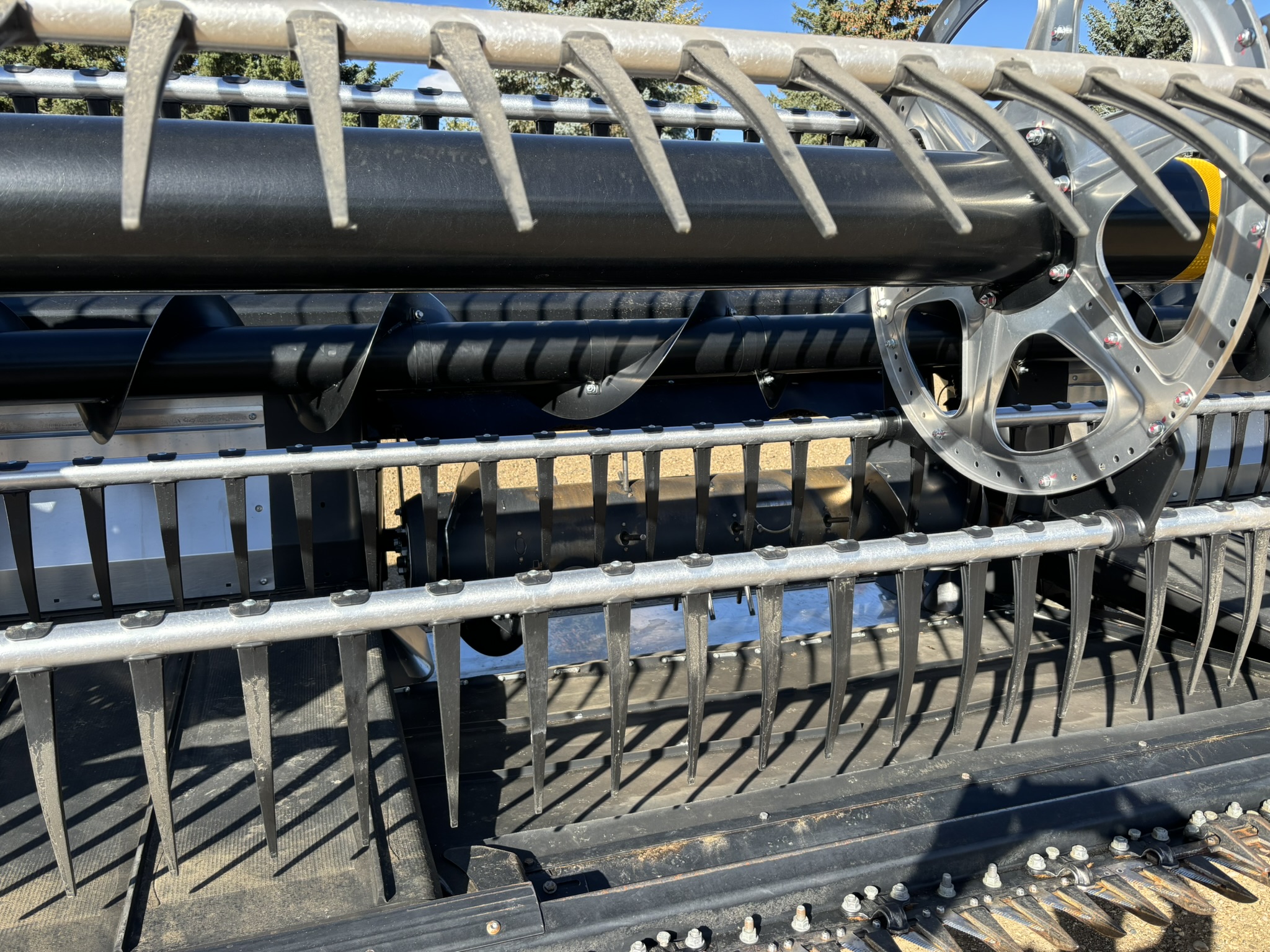 2022 MacDon FD245 Header Draper Flex