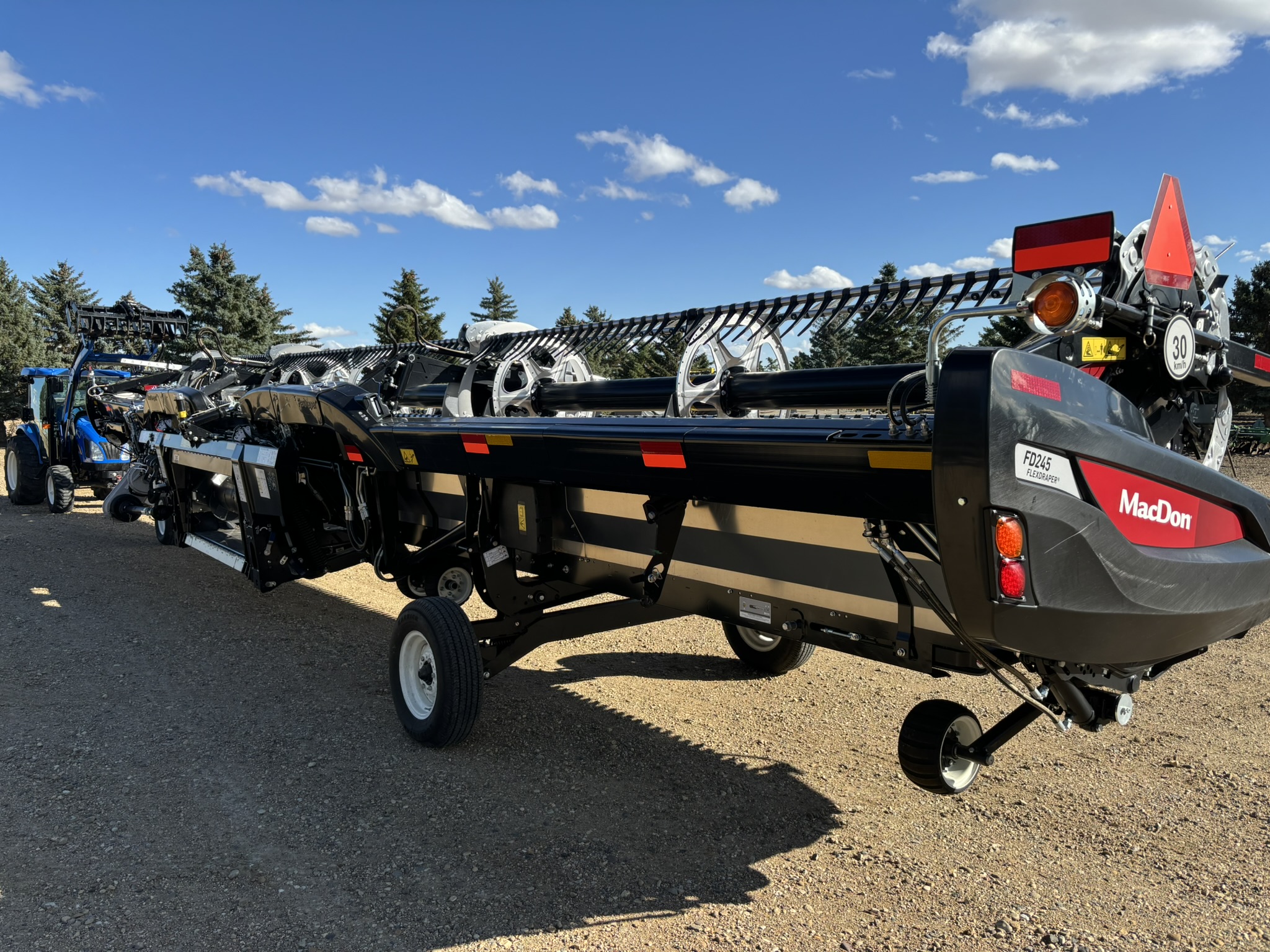 2022 MacDon FD245 Header Draper Flex