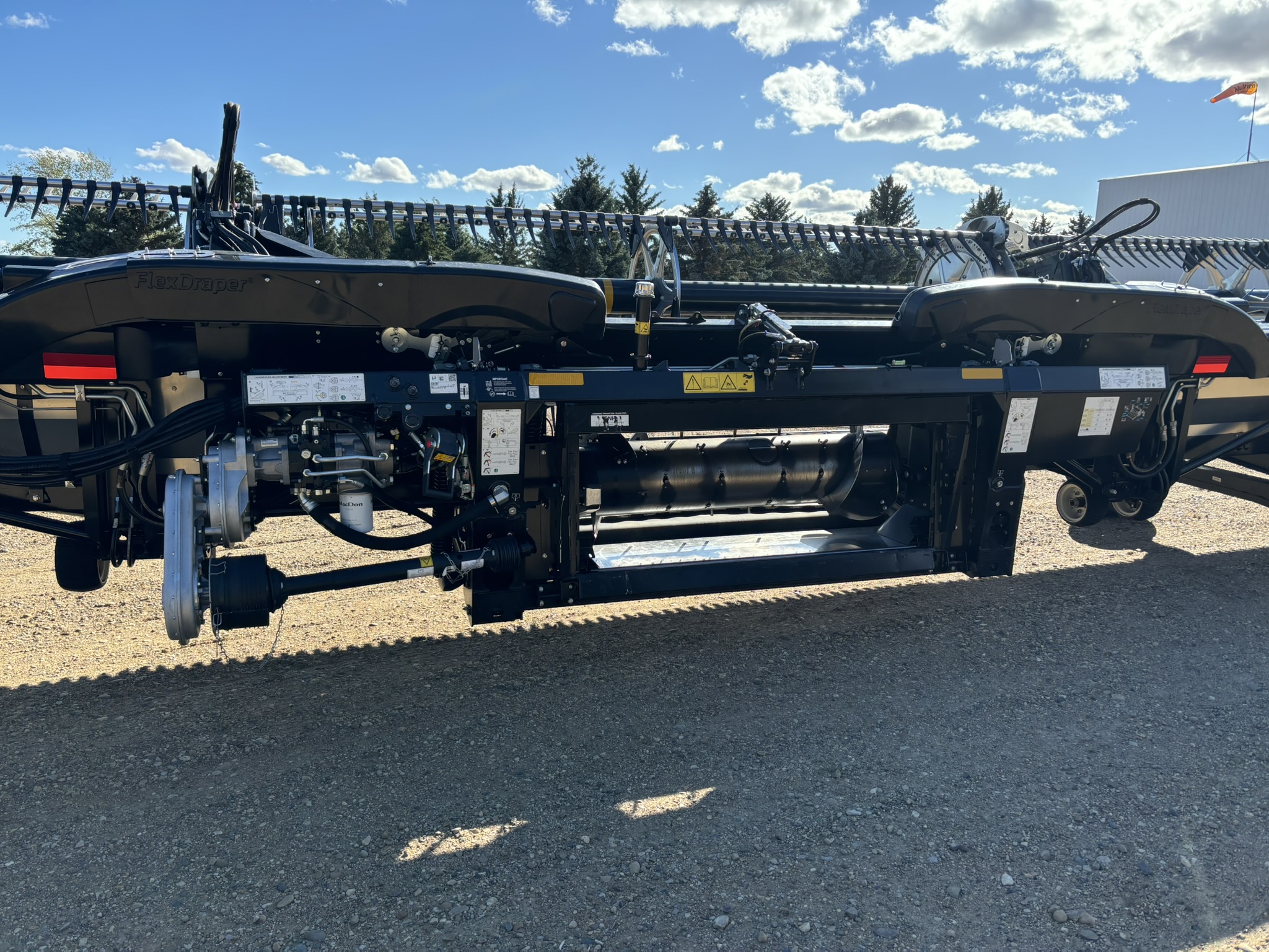 2022 MacDon FD245 Header Draper Flex