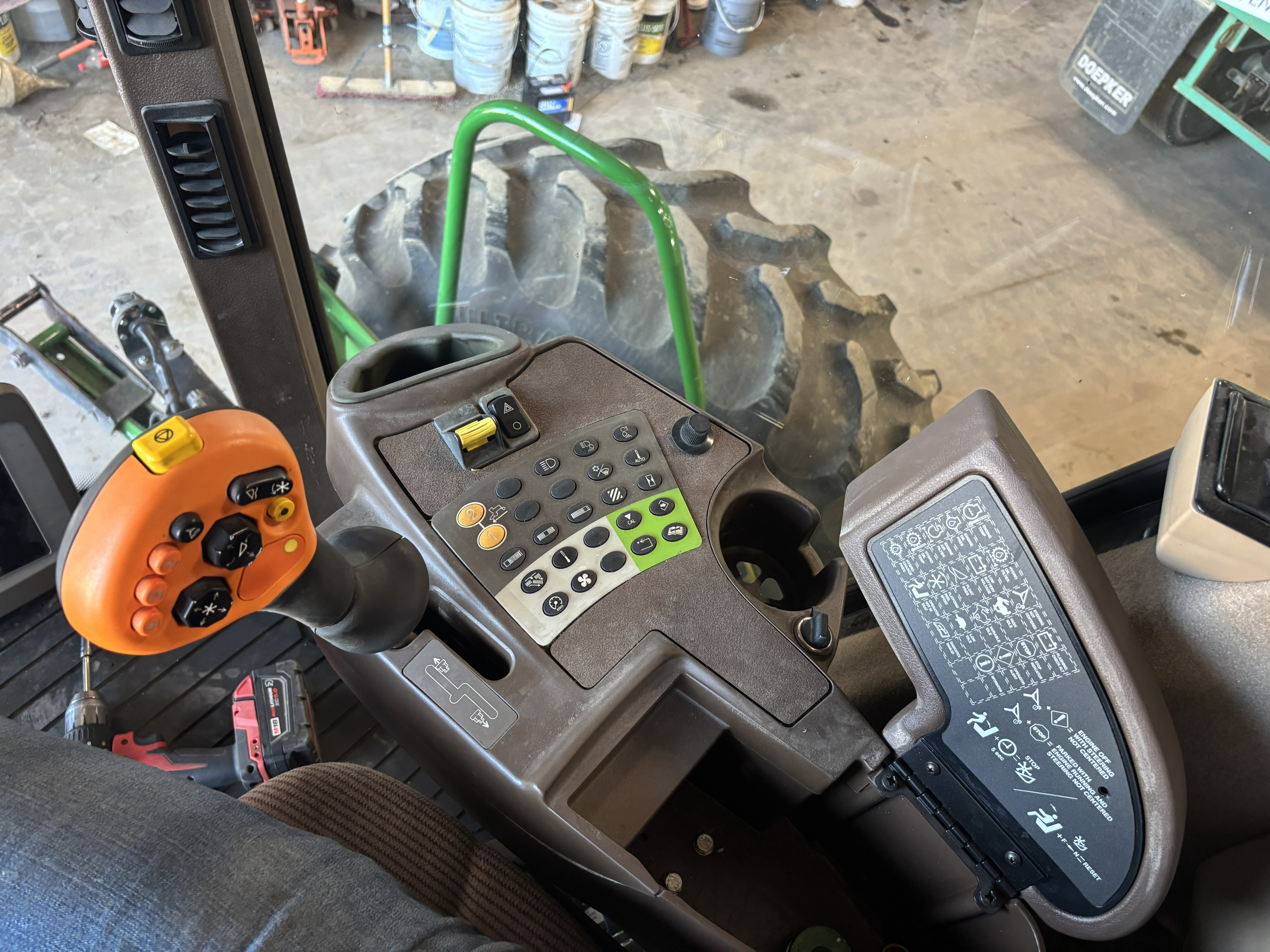 2012 John Deere A400 Windrower