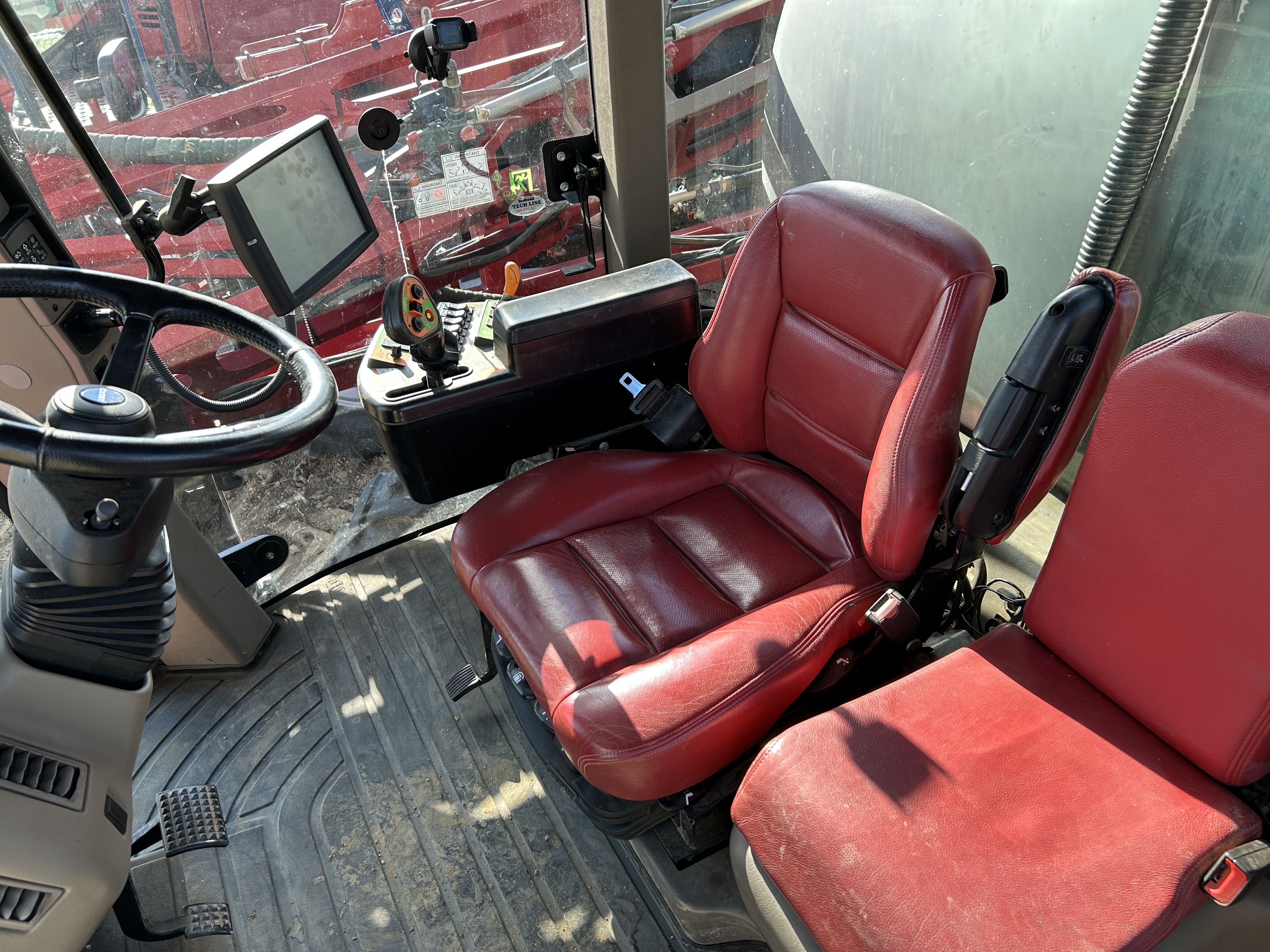 2017 Case IH Patriot 4440 Sprayer/High Clearance