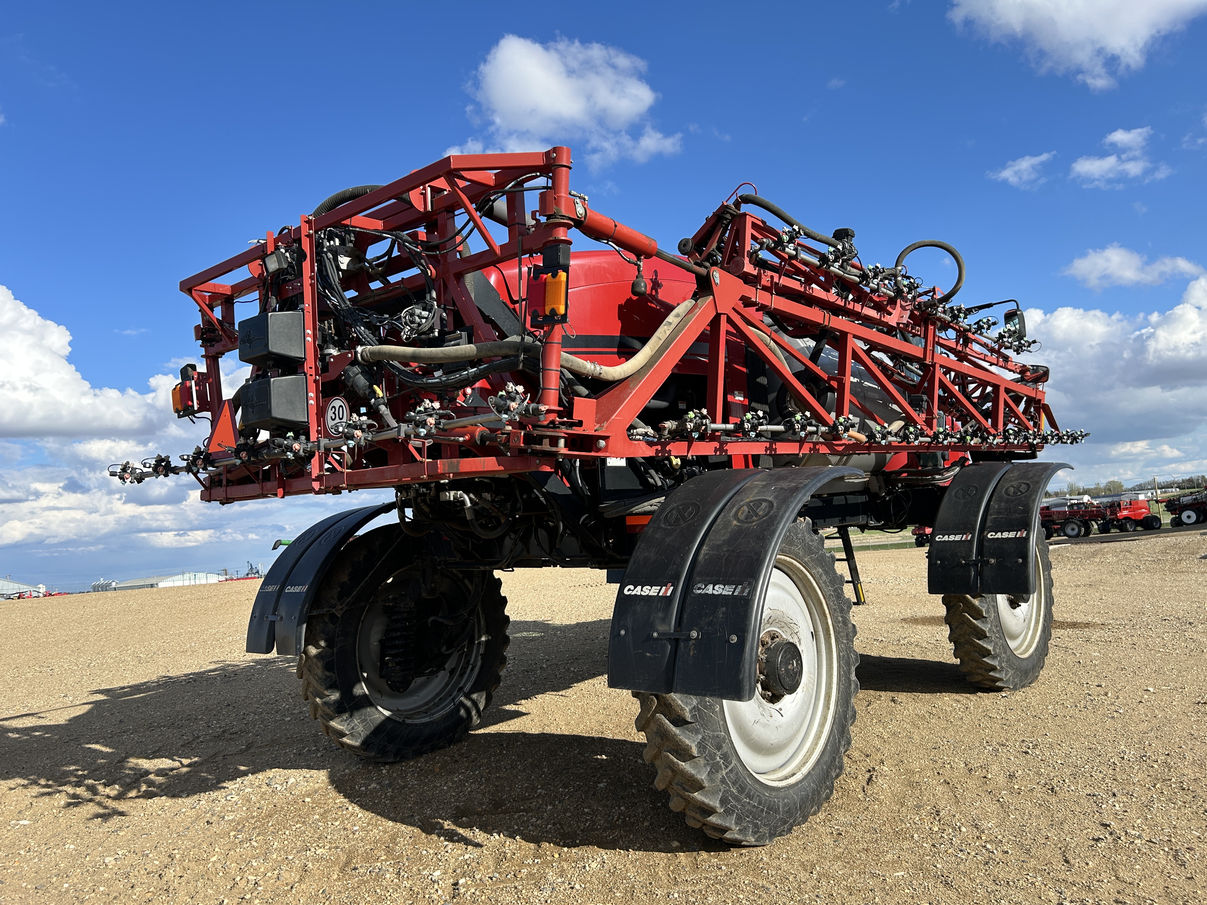 2014 Case IH Patriot 4430 Sprayer/High Clearance