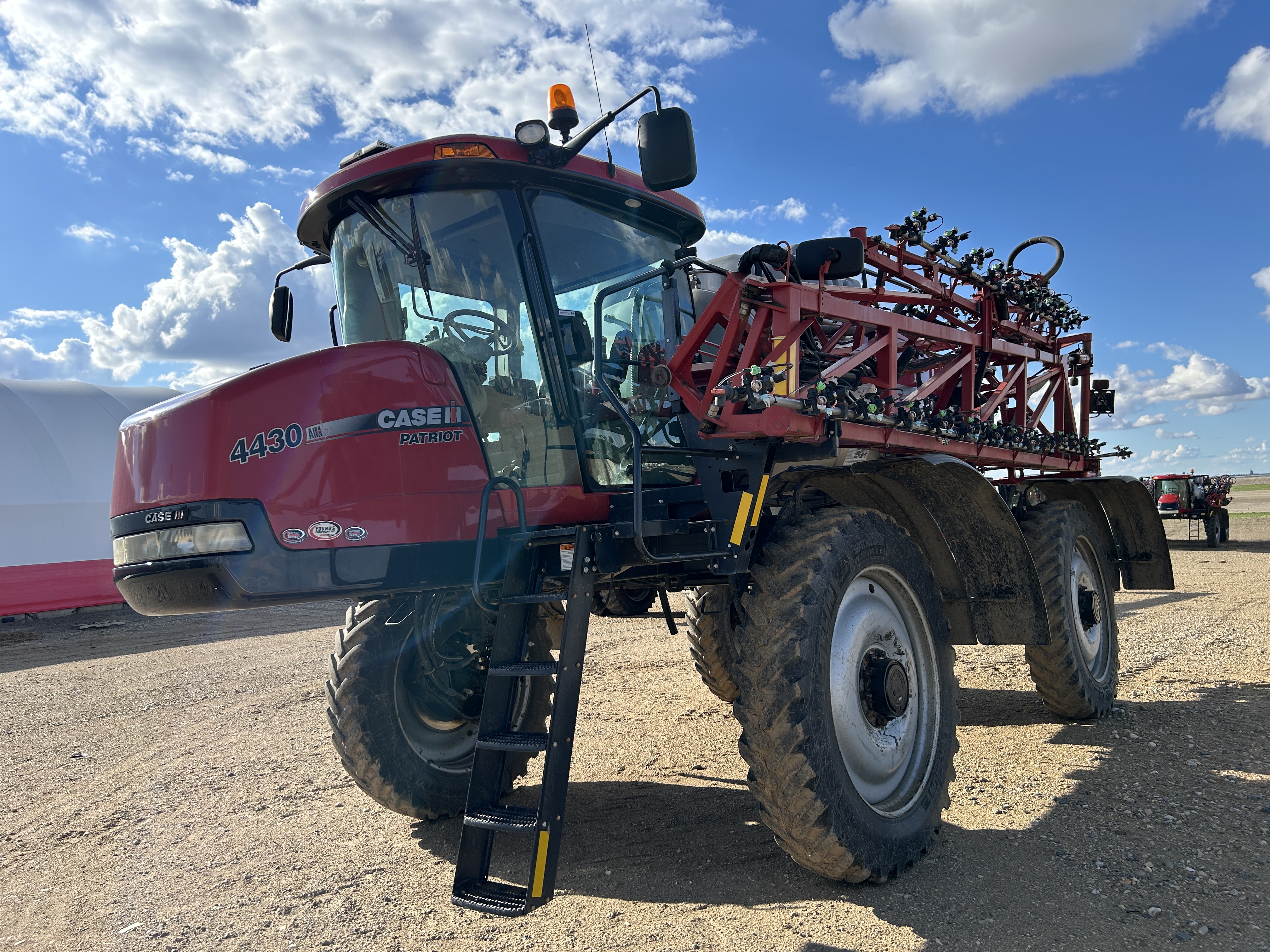 2014 Case IH Patriot 4430 Sprayer/High Clearance