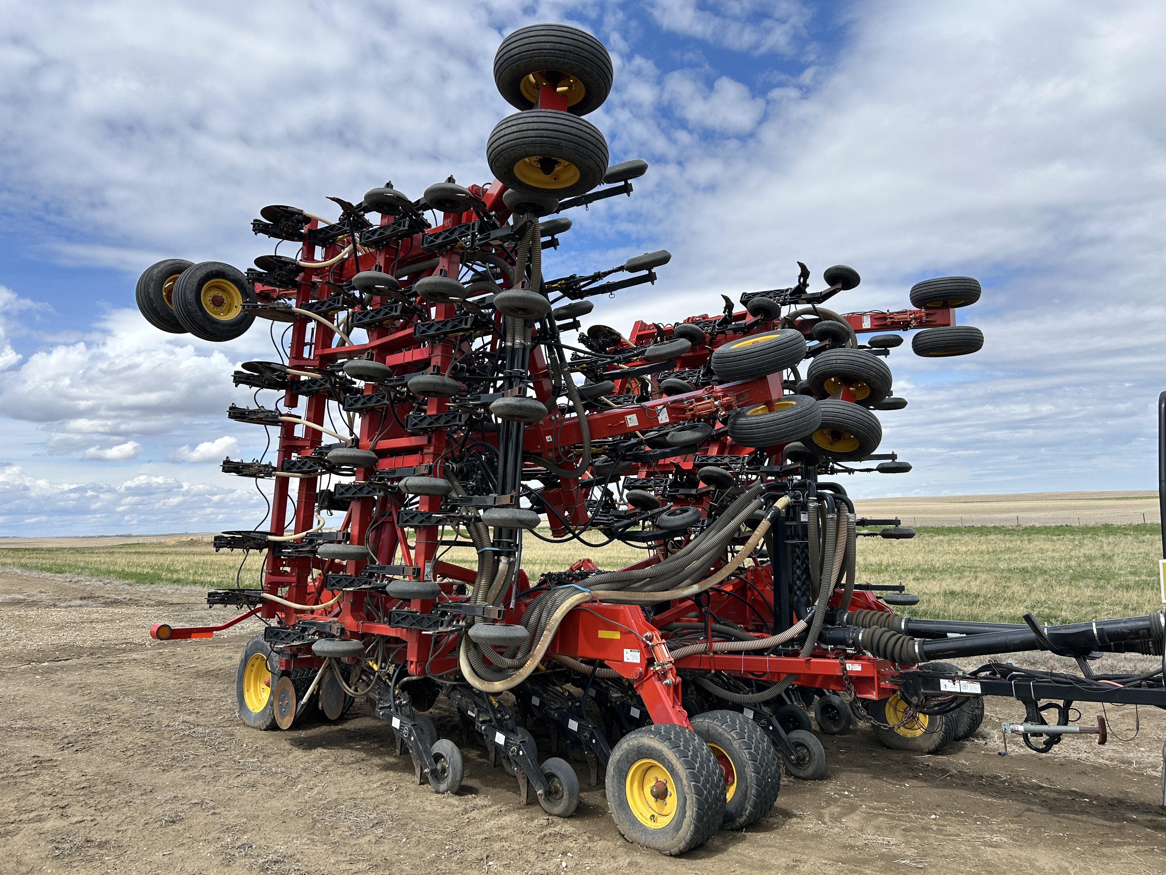 2013 Bourgault 3320-66-10 Air Drill