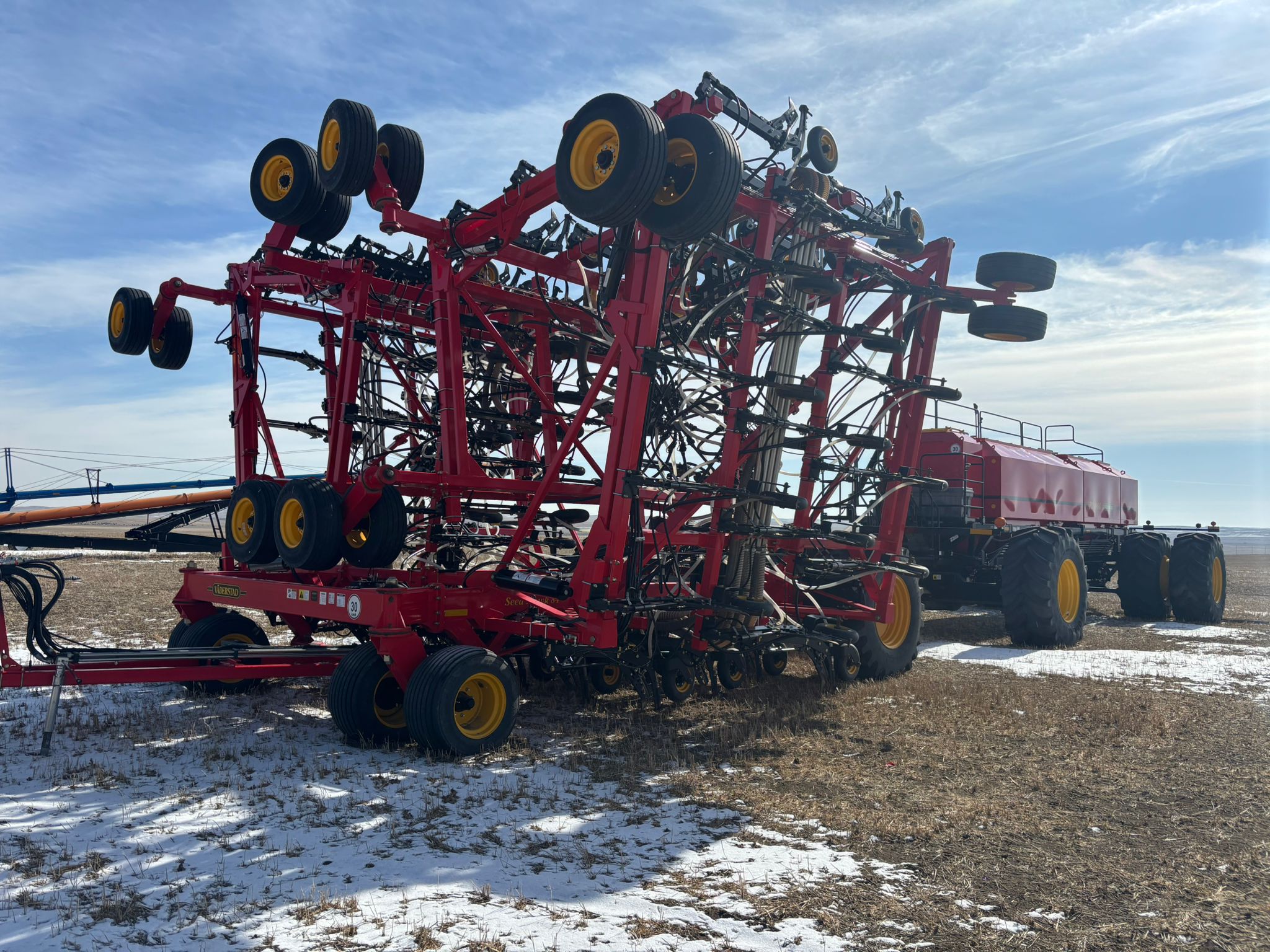 2024 Seed Hawk 8412 & 1000 Air Drill