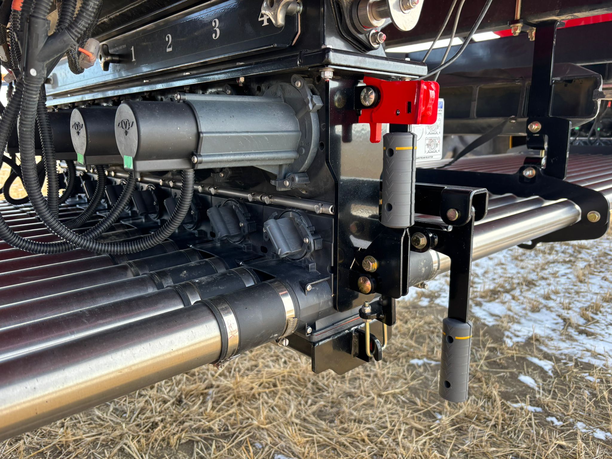 2024 Seed Hawk 8412 & 1000 Air Drill