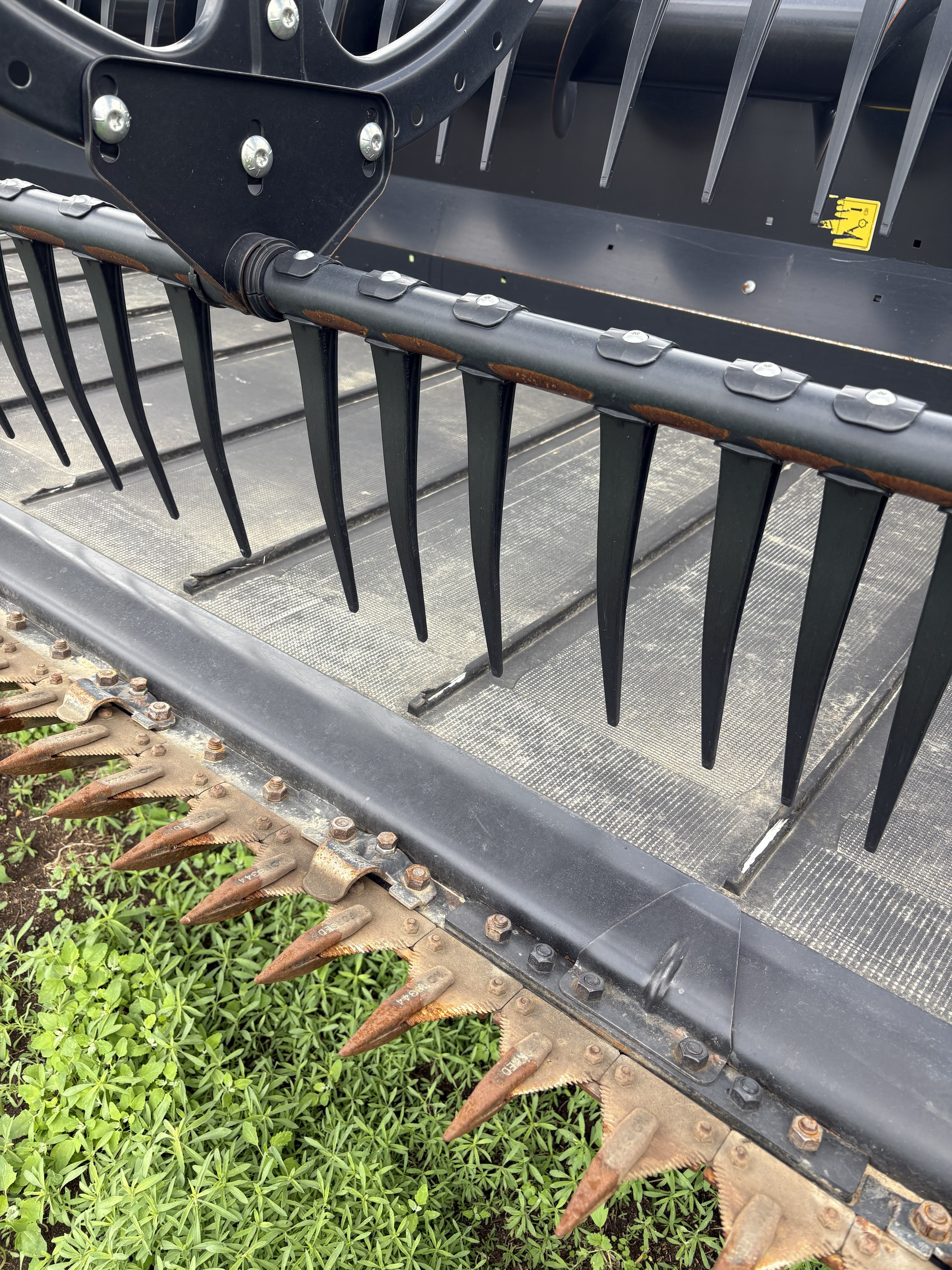 2021 MacDon FD140 Header Draper Flex