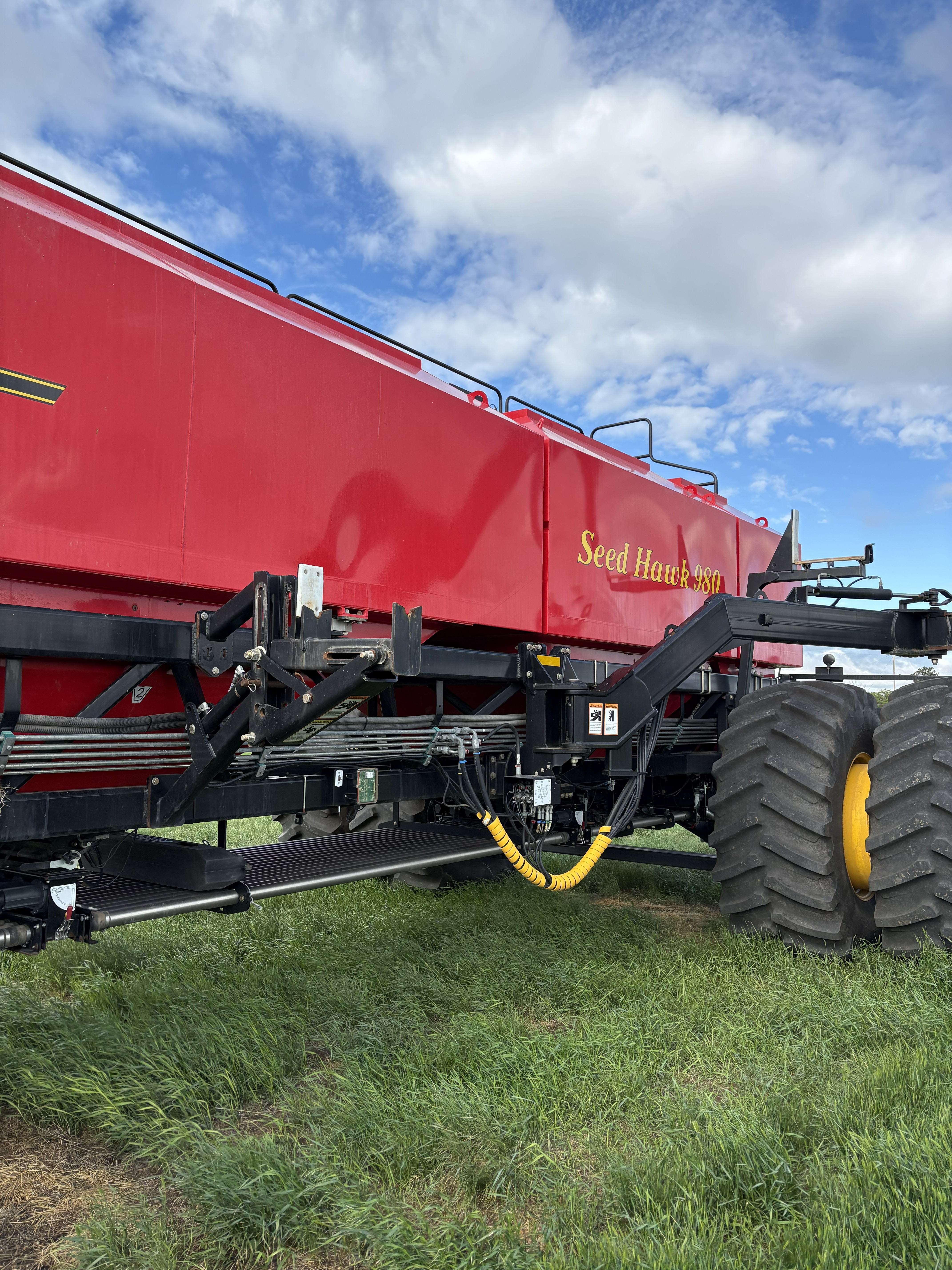 2019 Seed Hawk 8412 & 980 Air Drill