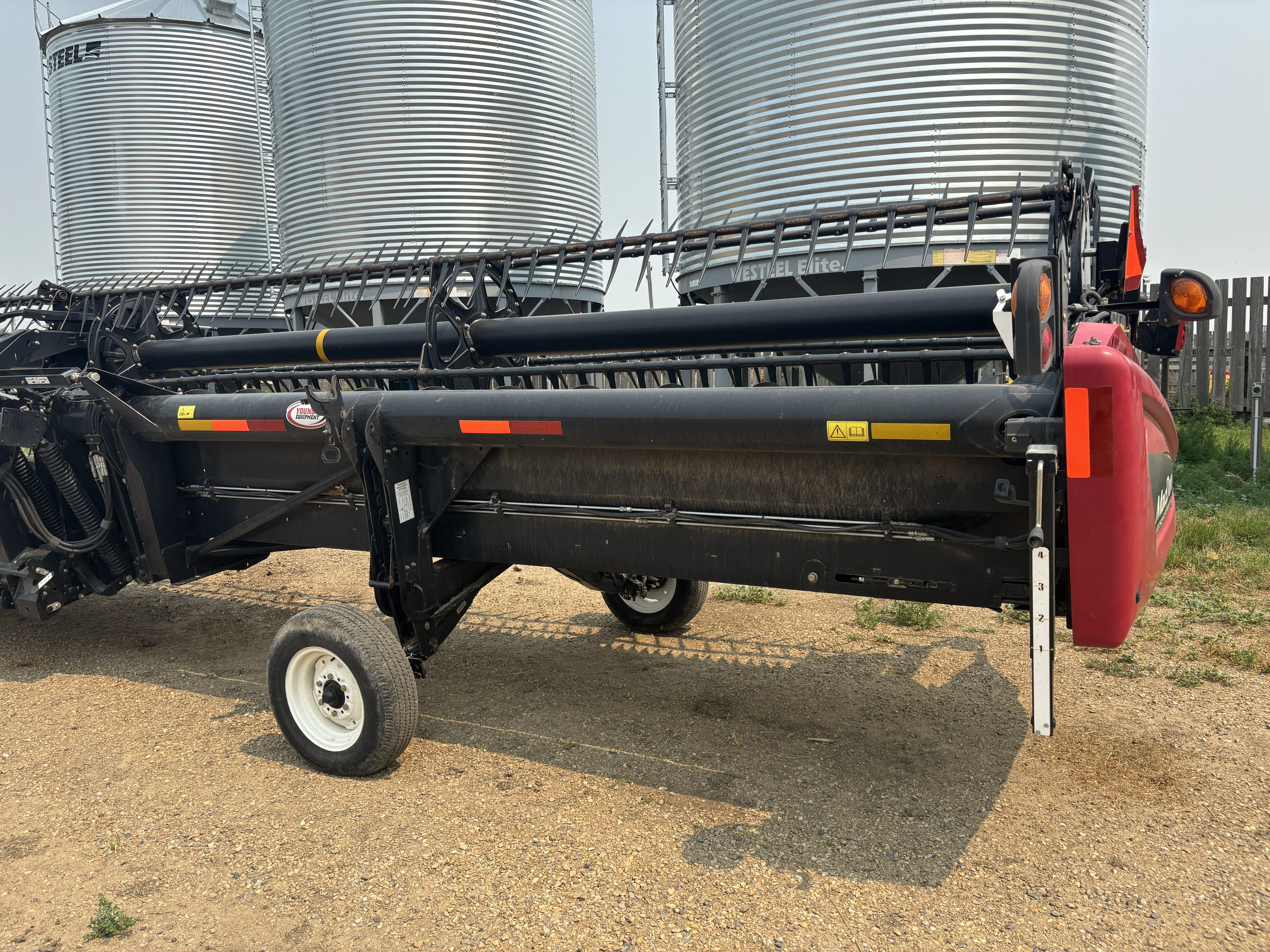 2016 MacDon FD75-40 Header Draper Flex