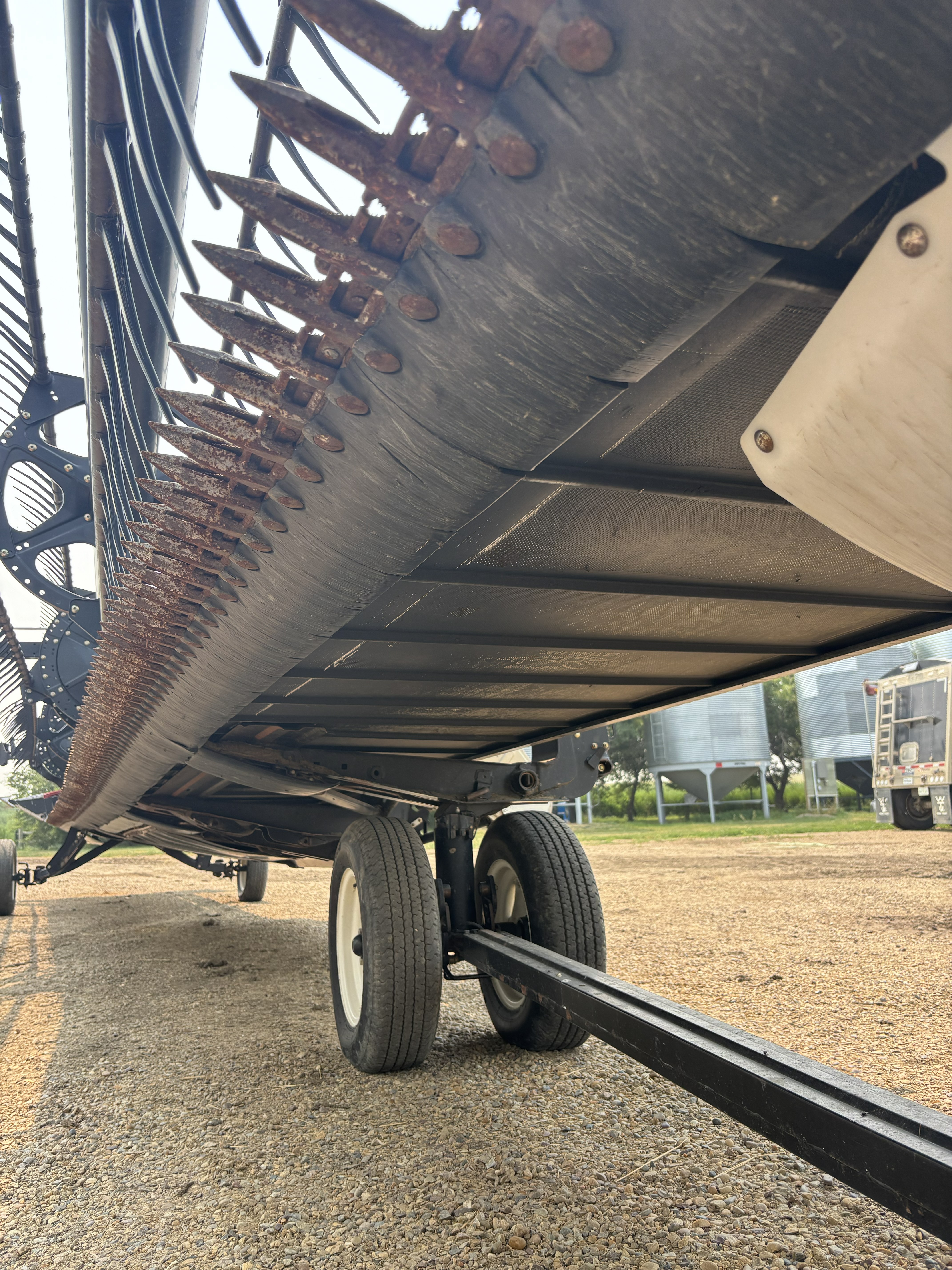 2016 MacDon FD75-40 Header Draper Flex