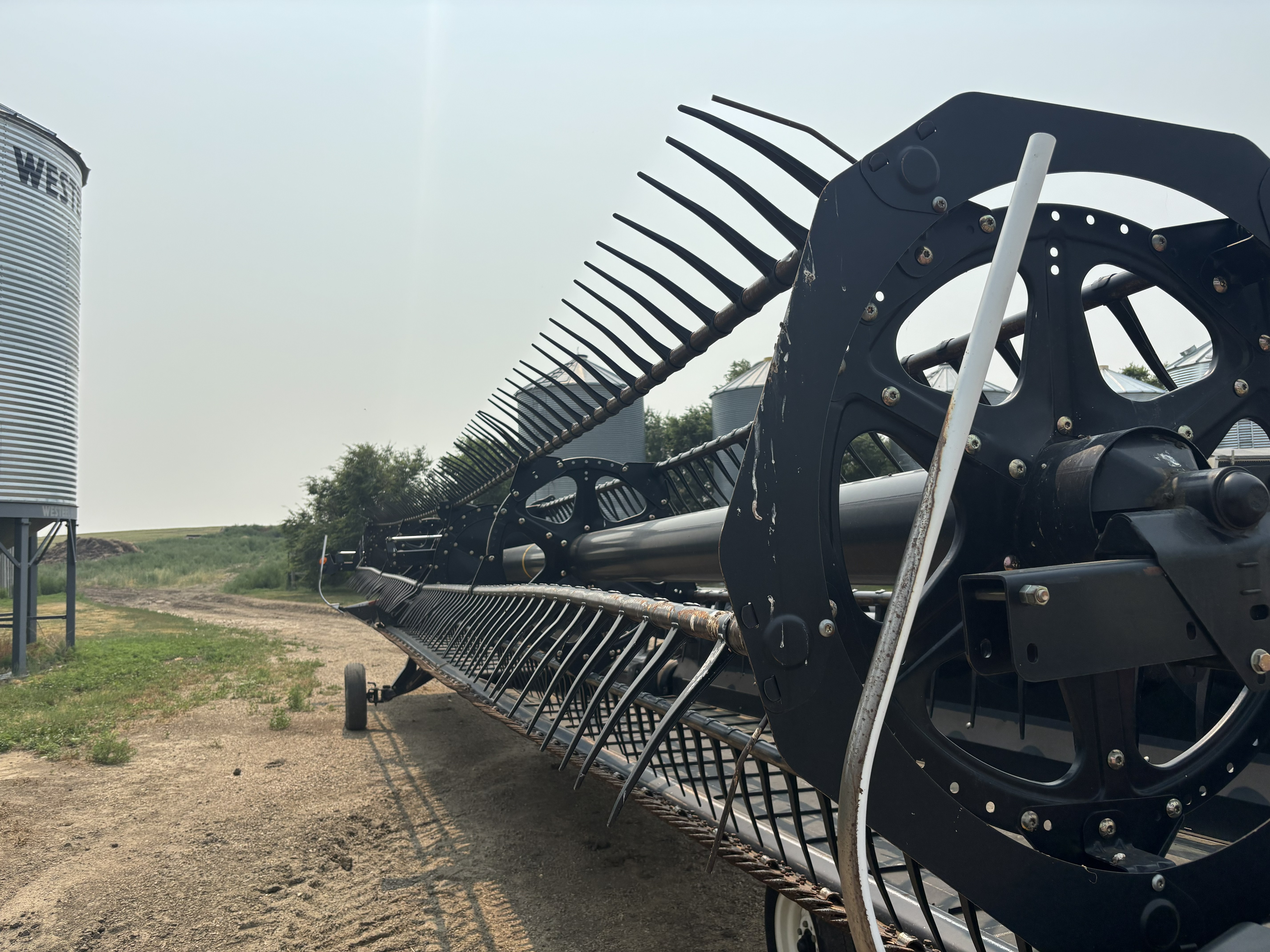 2016 MacDon FD75-40 Header Draper Flex