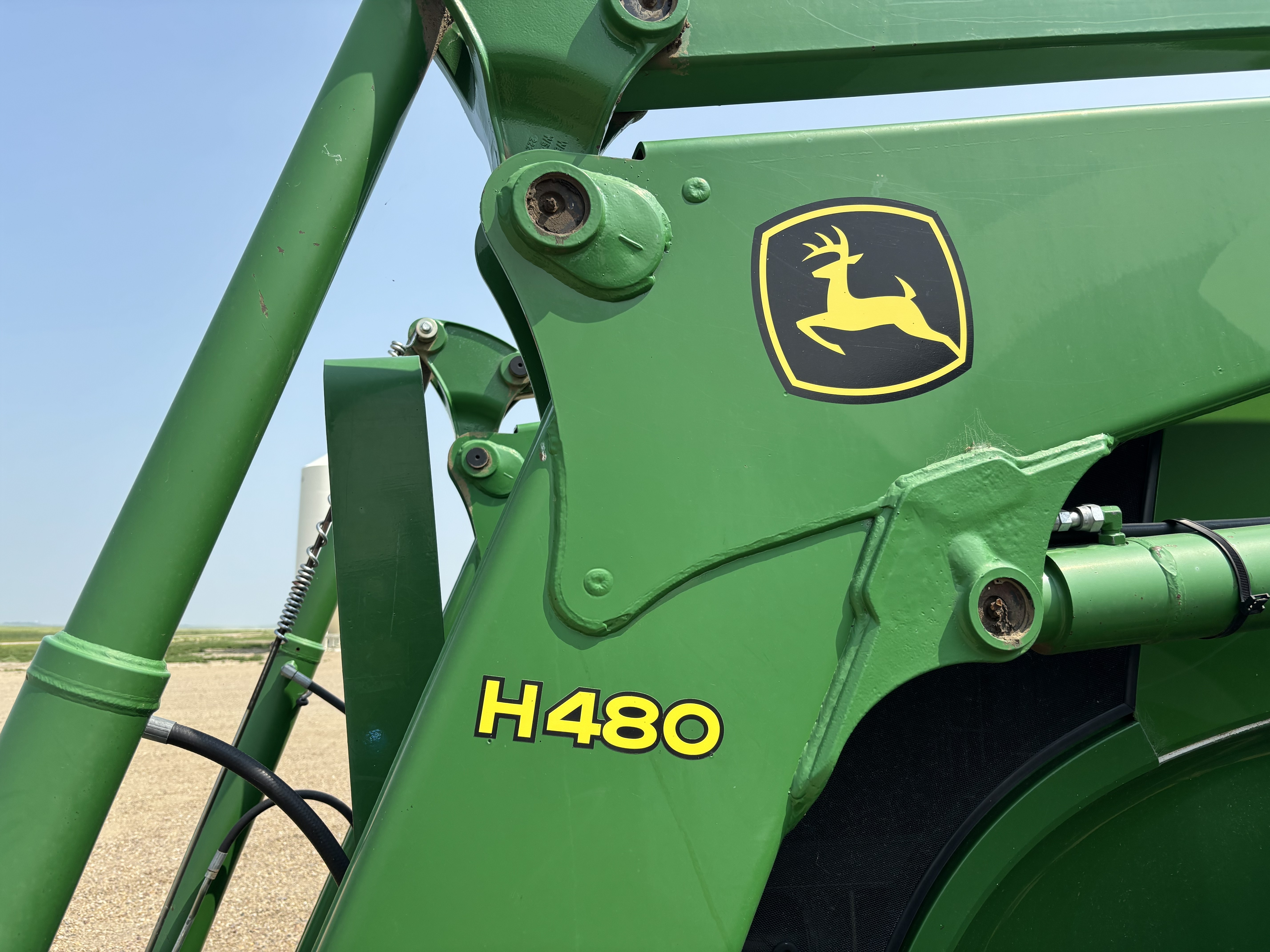 2011 John Deere 7200R Tractor