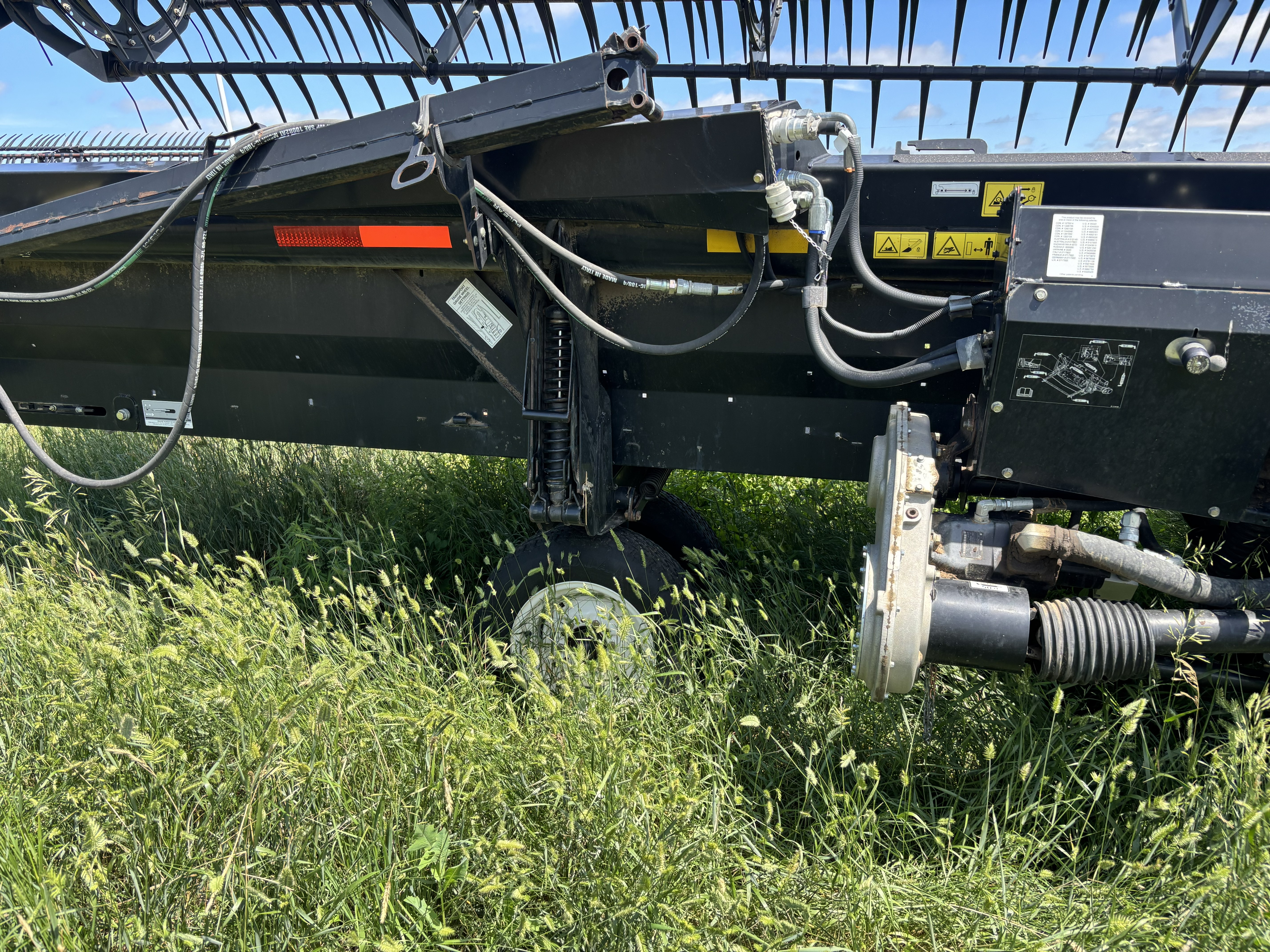 2014 MacDon D65-35 Header Draper