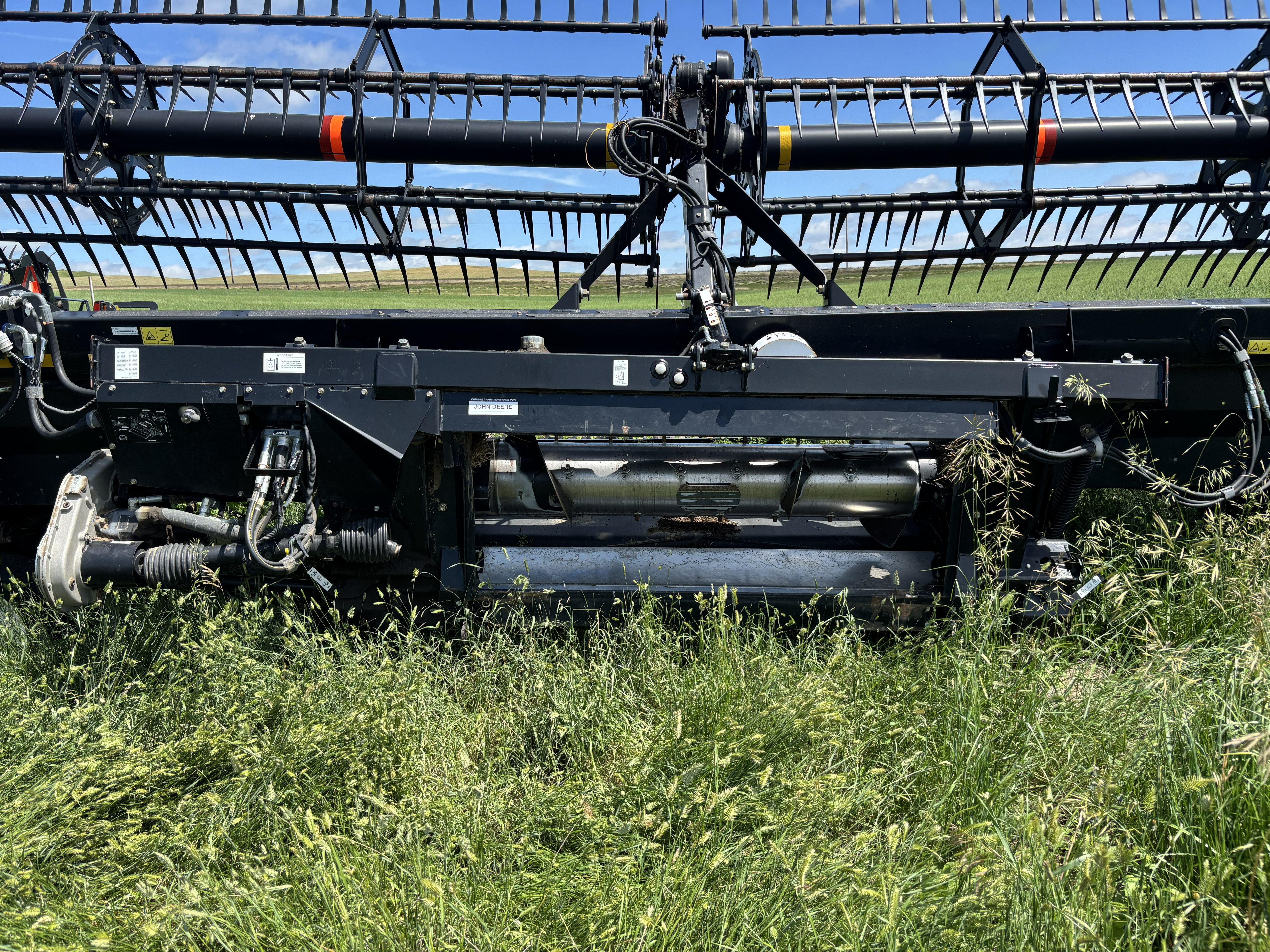 2014 MacDon D65-35 Header Draper