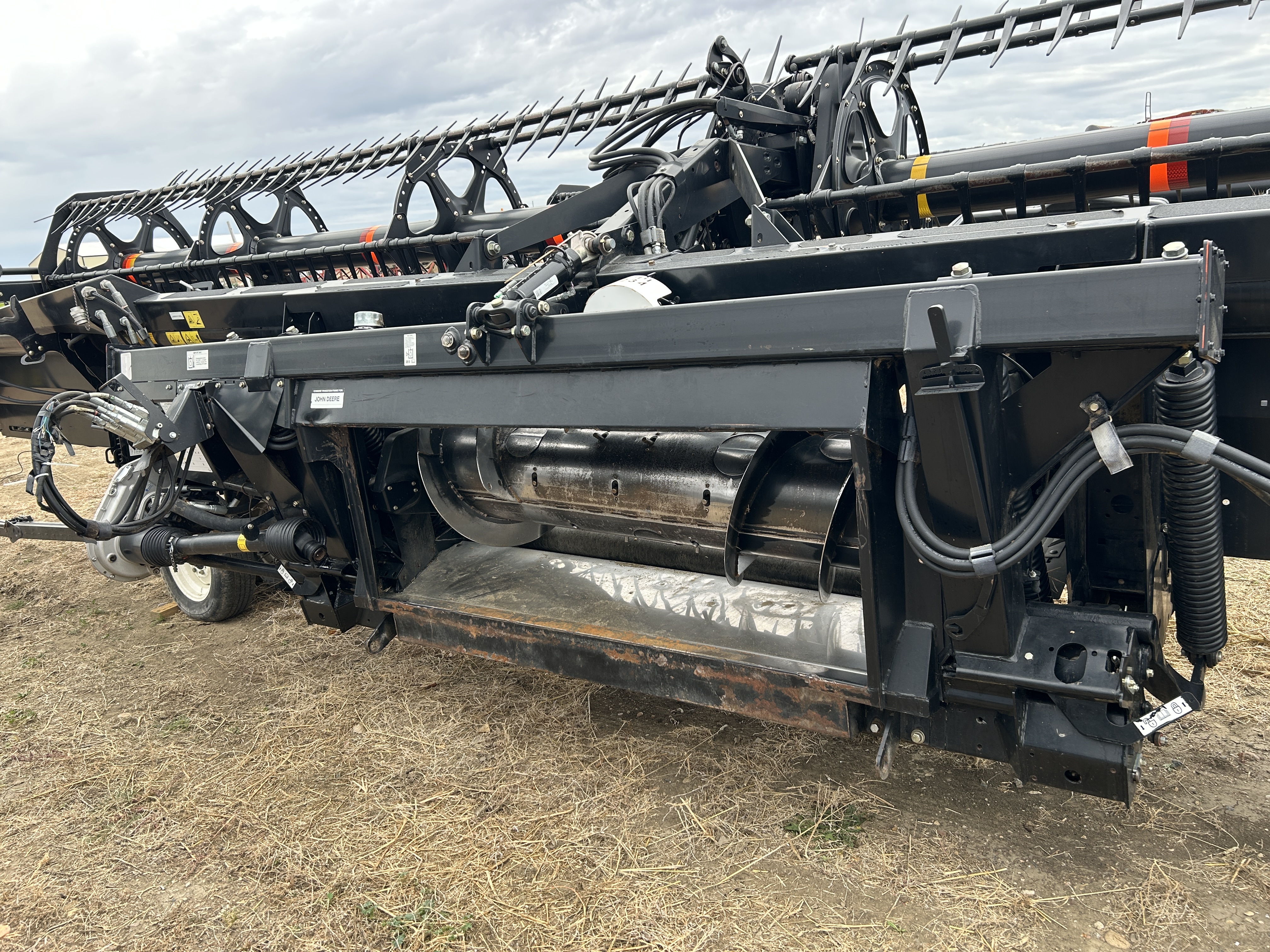 2016 MacDon D65-35 Header Draper