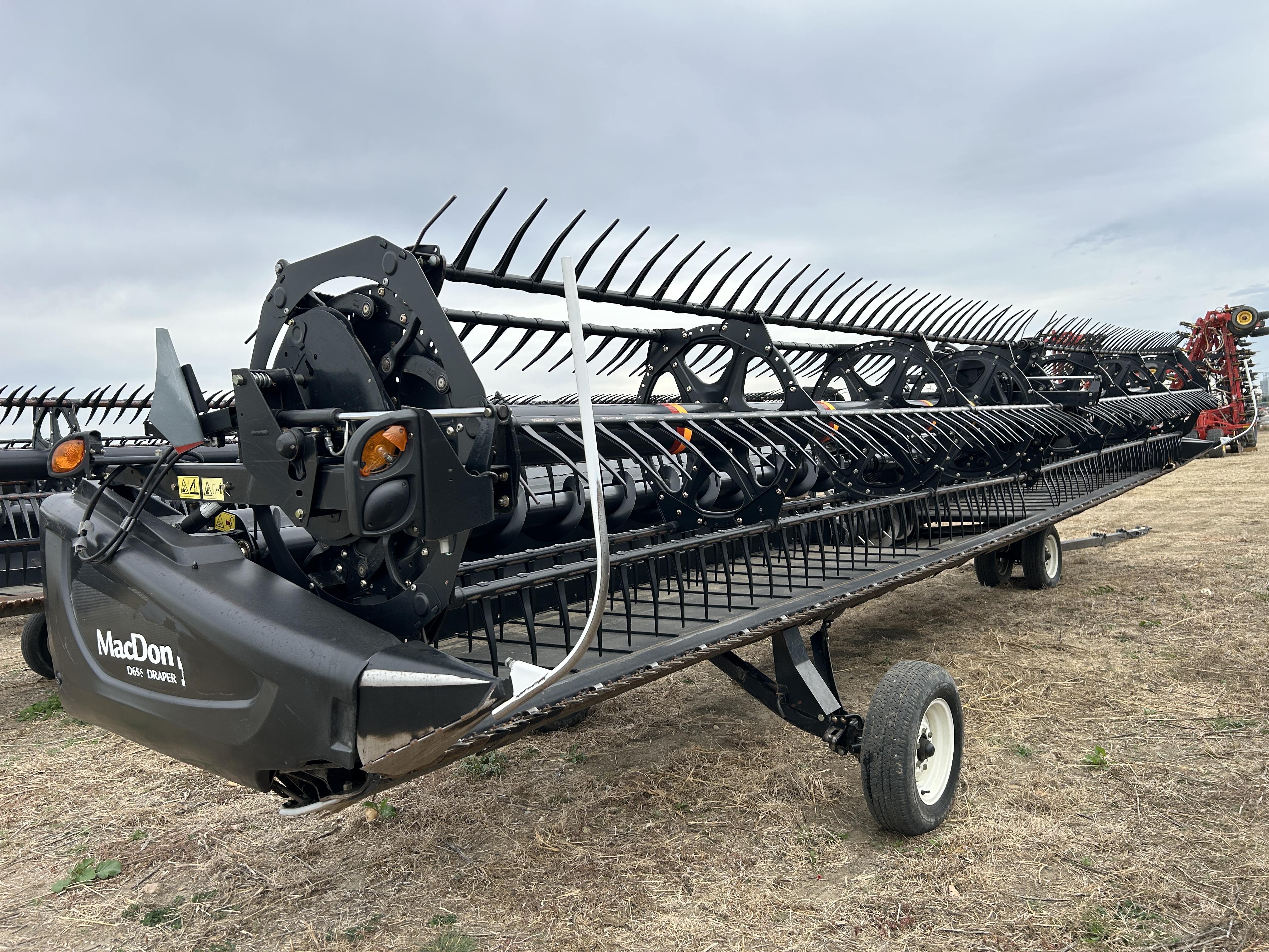 2016 MacDon D65-35 Header Draper