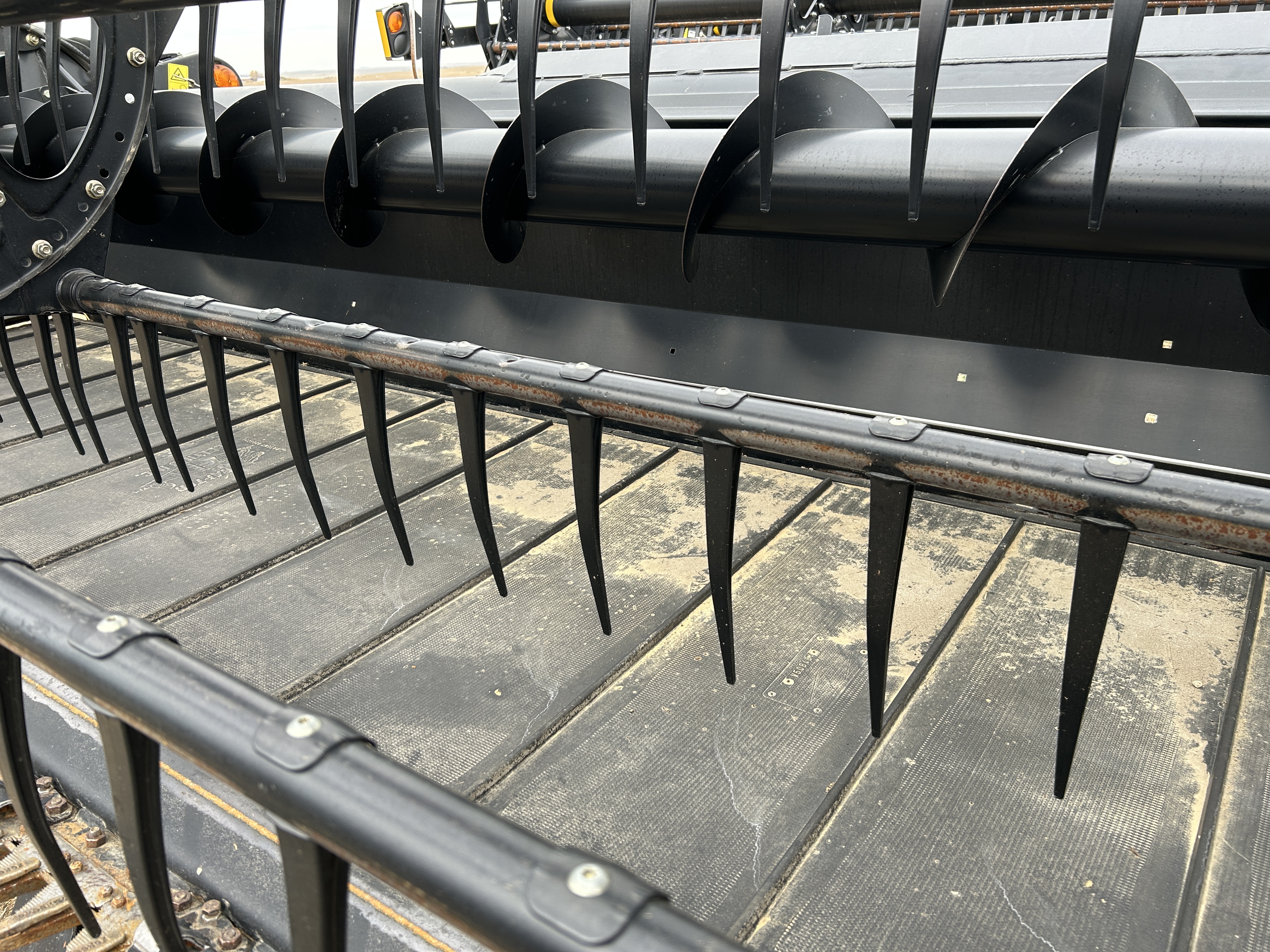 2016 MacDon D65-35 Header Draper
